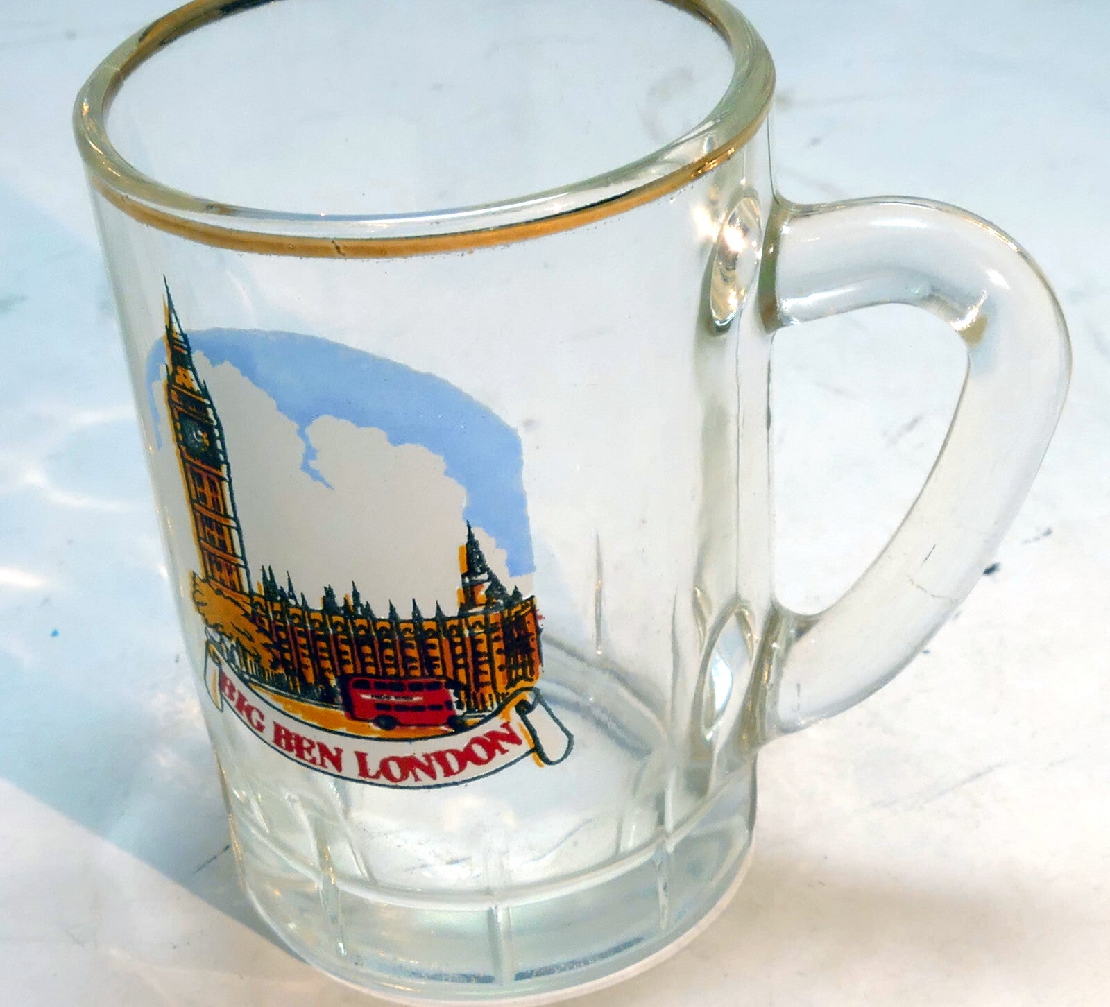 Big ben london uk shot glass souvenir with gold rim 3oz