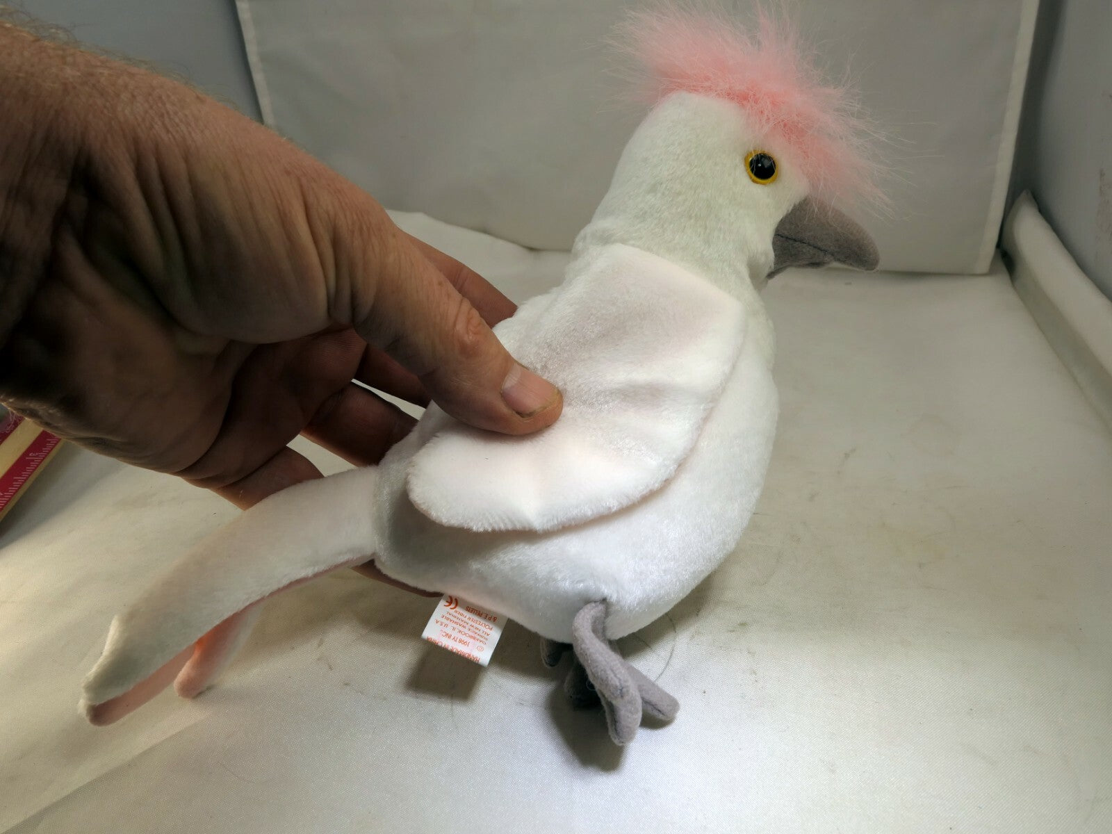 TY Beanie Baby Kuku Rare/Retired 1998 plush toy collection bird white parrot