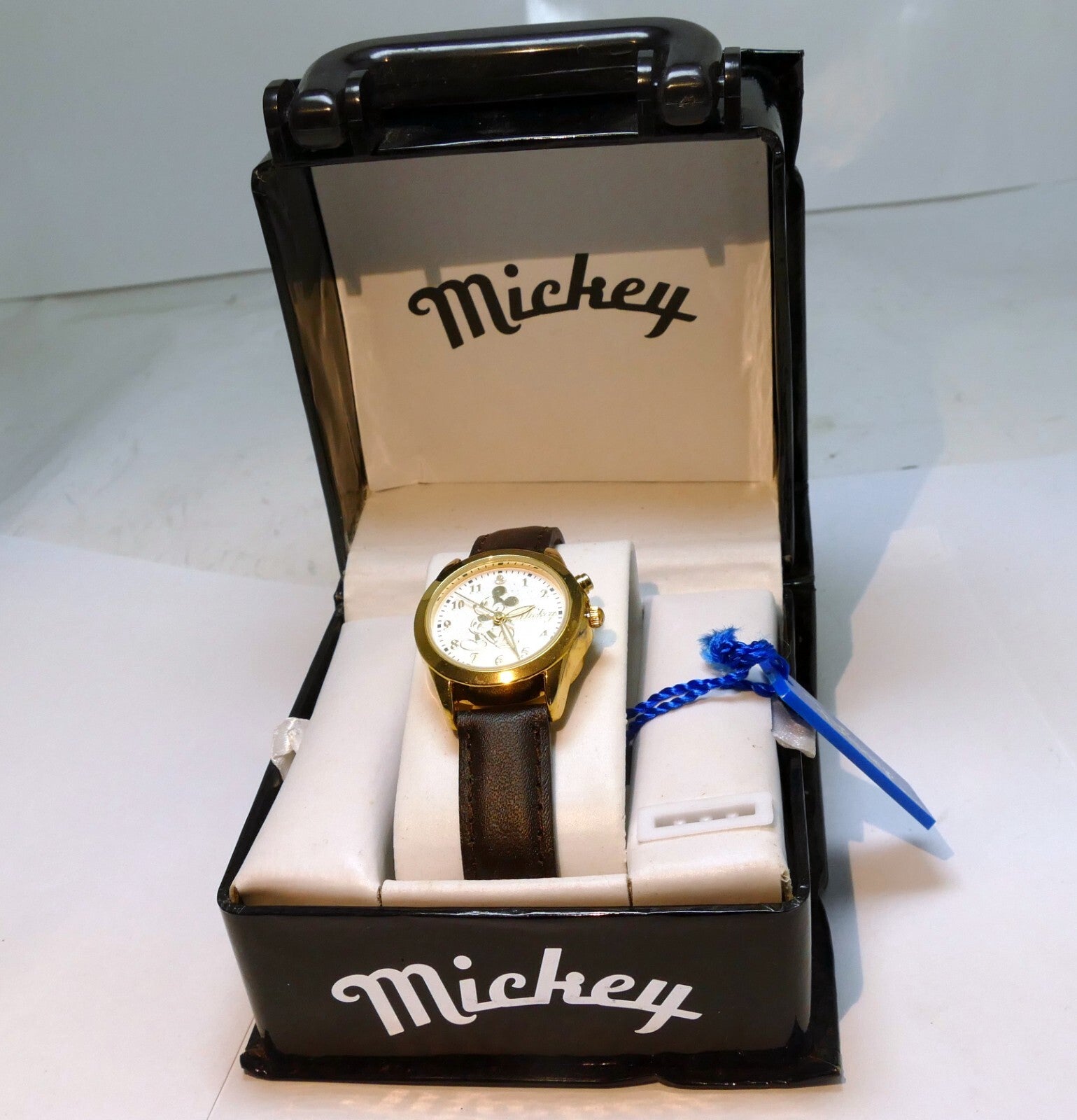 Disney MZB MCK156 Mickey Mouse Musical Watch Brown Leather Band New in Box