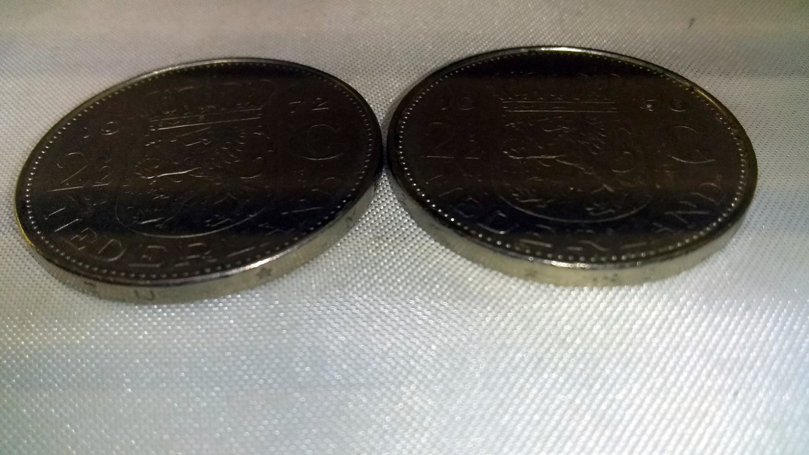 Netherlands 1970 21/2 Gulden Pre-Euro Coin Queen Juliana Nickel lot of two coins