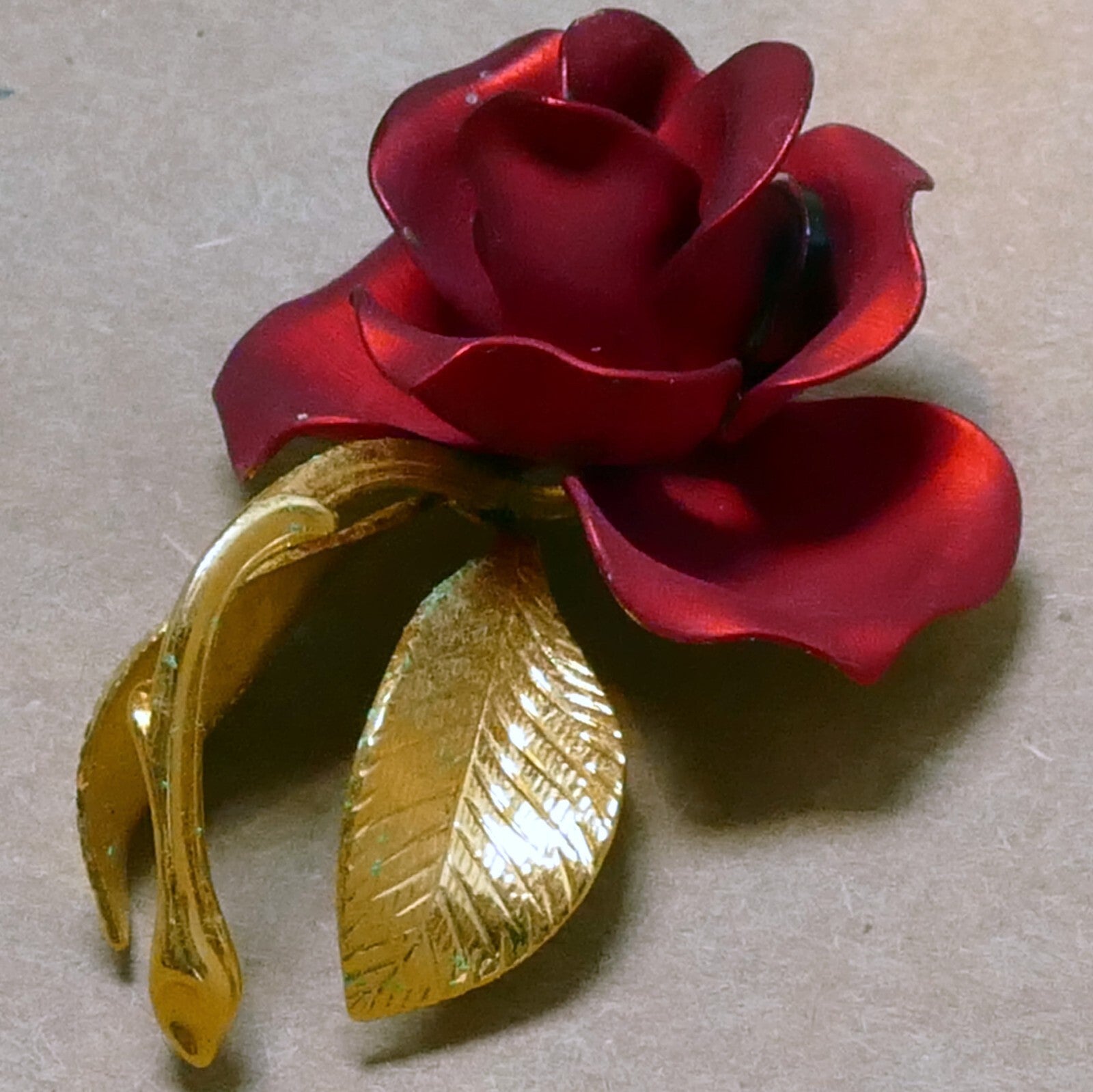 Vintage red rose brooch pin brooch 2" long gold tone leaves