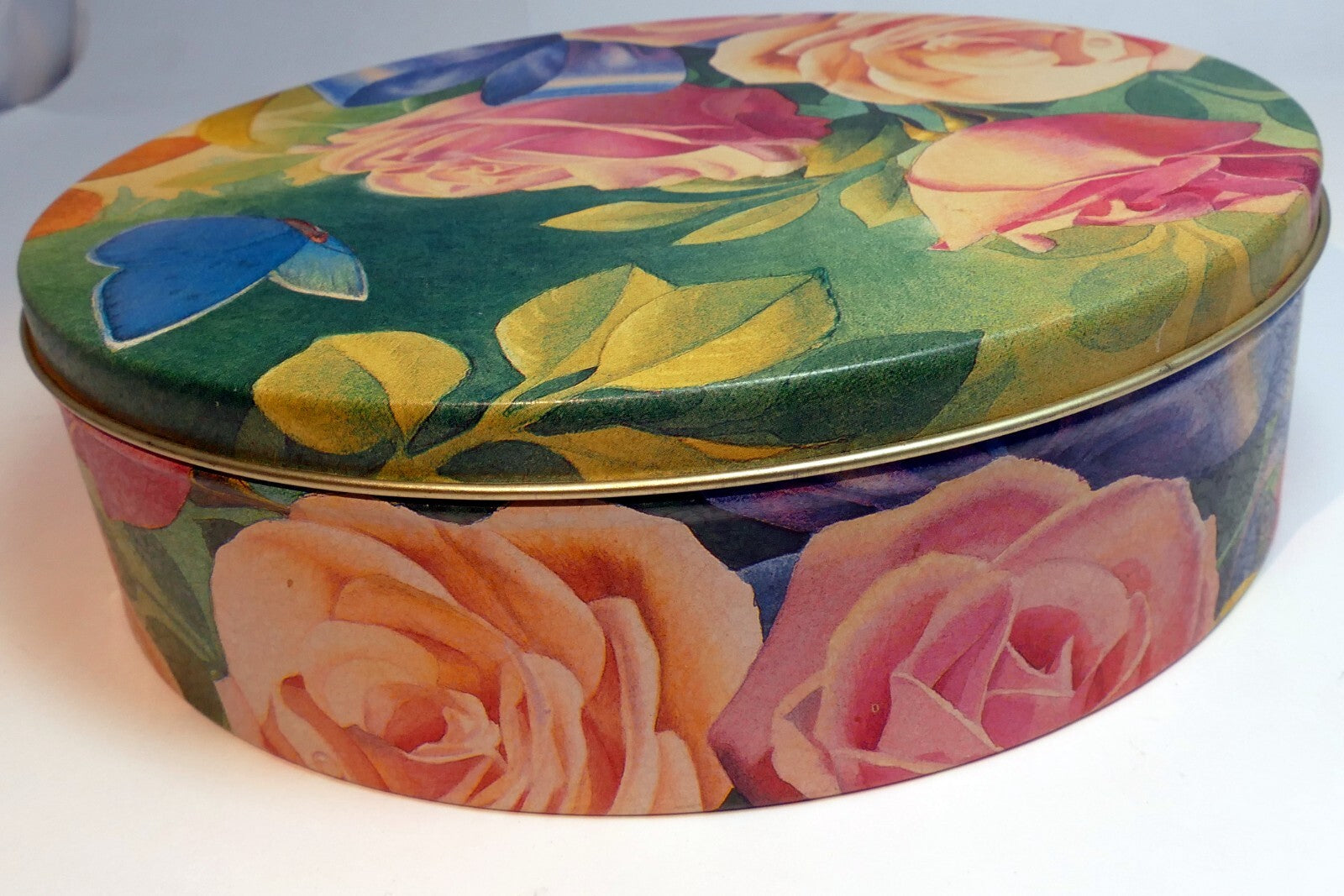 Metal empty tin/container oval 6x7" roses floral design cookie biscuit
