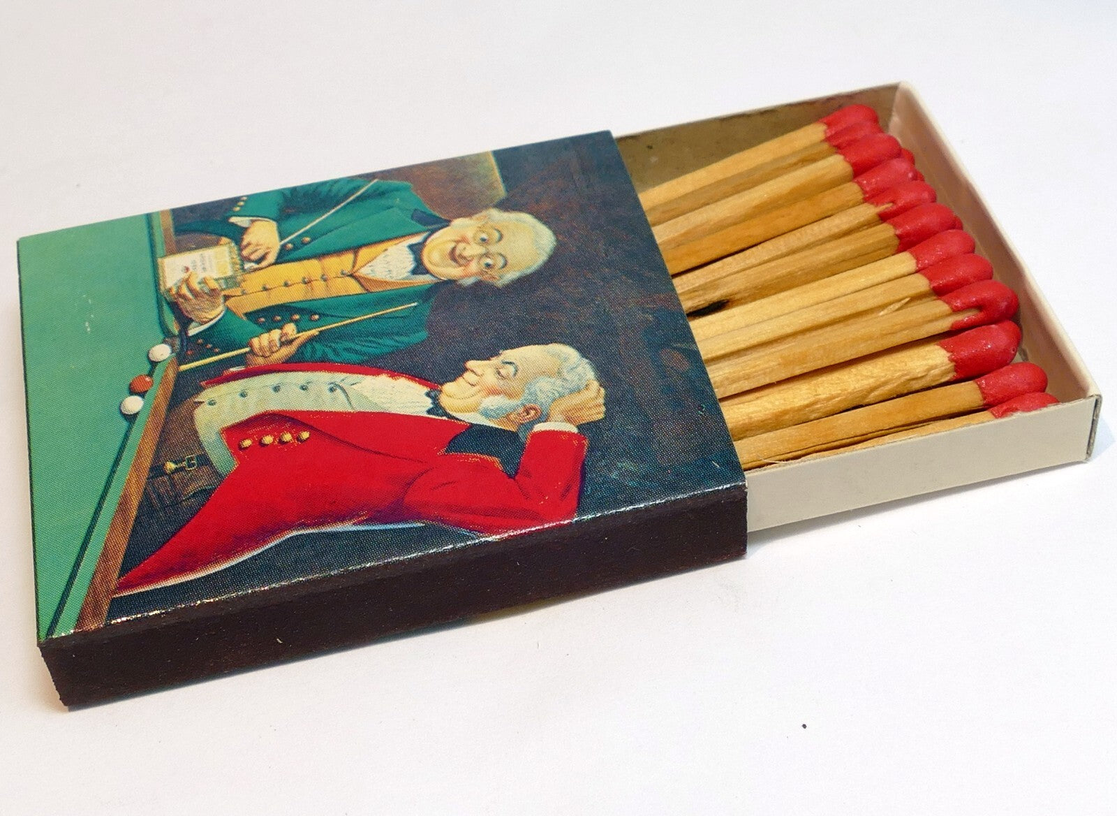 Old chum light safety match box and wooden matches for pipe smoking tobacco