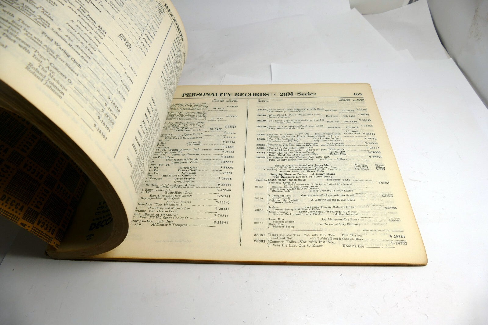 Decca Records Catalog Reference Guide January 1953 LP 45 78 33 1/3 RPM Vol 2