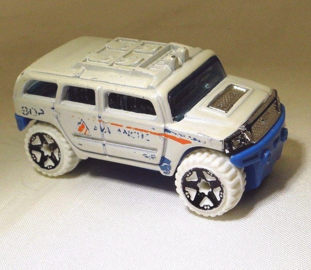Hot wheels 2003 mattel 1186 diecast hummer truck