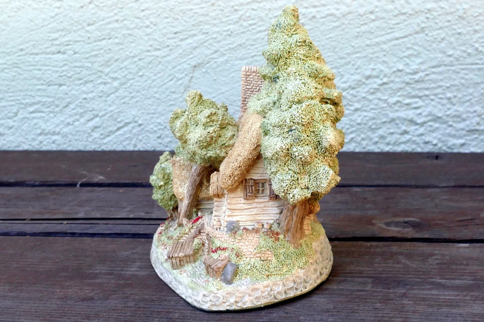 David Winters Cottages Humble Home 1980's  hand painted UK Great Britain