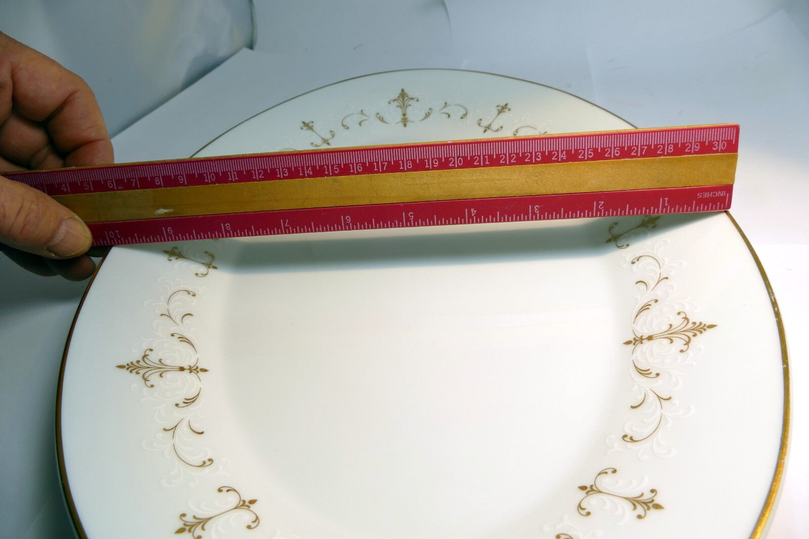 Noritake Courtney #6520 Platter Dinner Plate main dish Thanksgiving large 14"