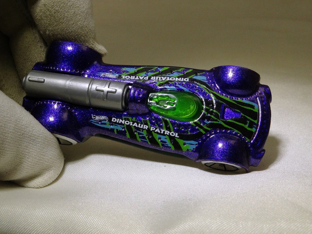 Hot Wheels Retro Active 2010 Mattel Dinosaur Patrol