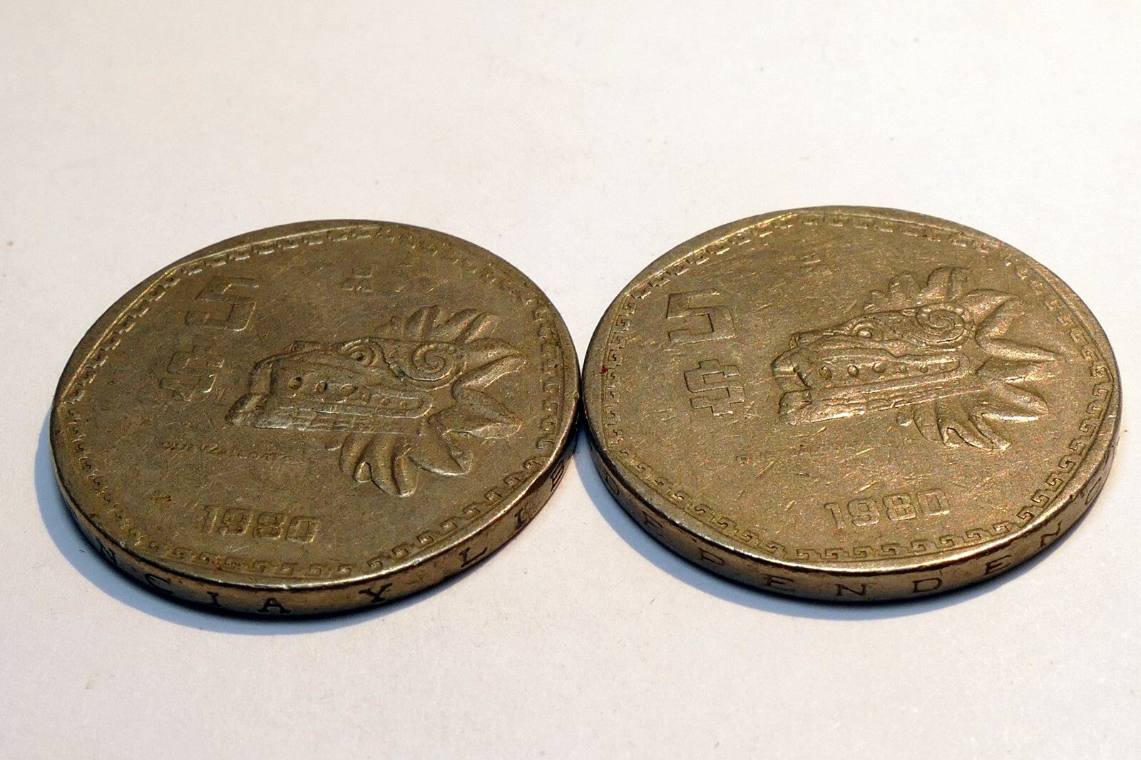 1980 banco of mexico $5 pesos coin ( 2 pack lot of two)