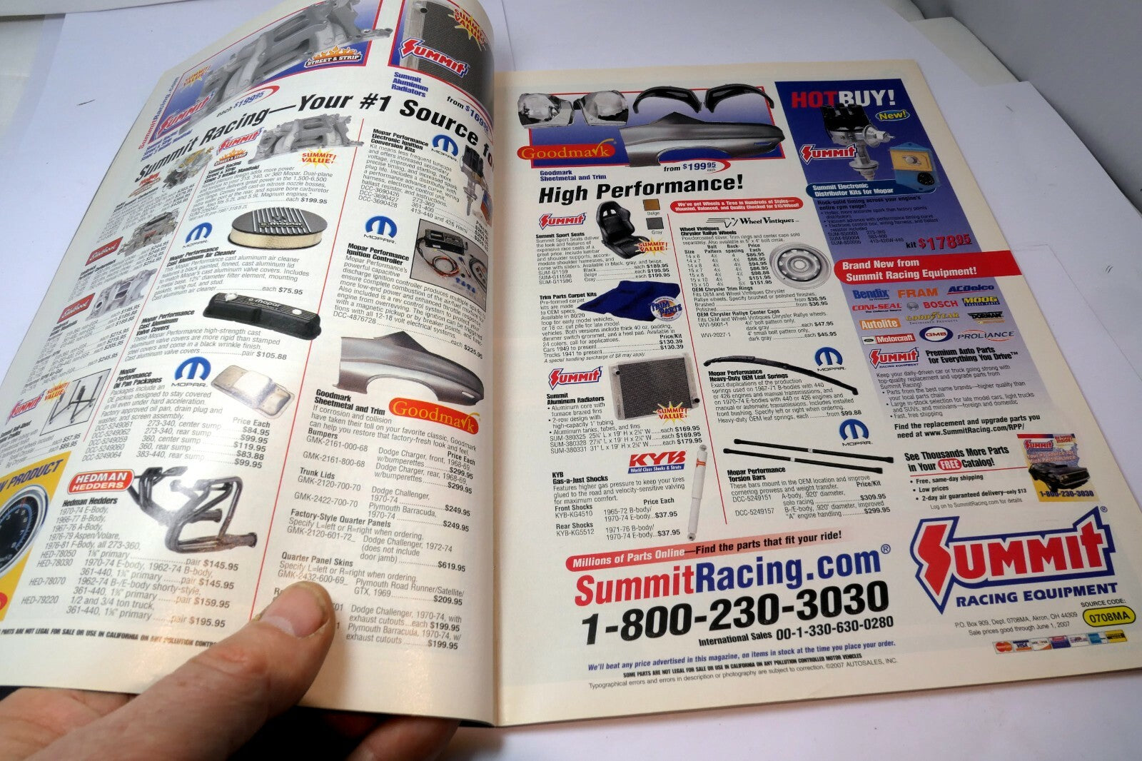 MOPAR Action Magazine August 2007 Perfect 10! Ultimate Restored Six Pack Cuda