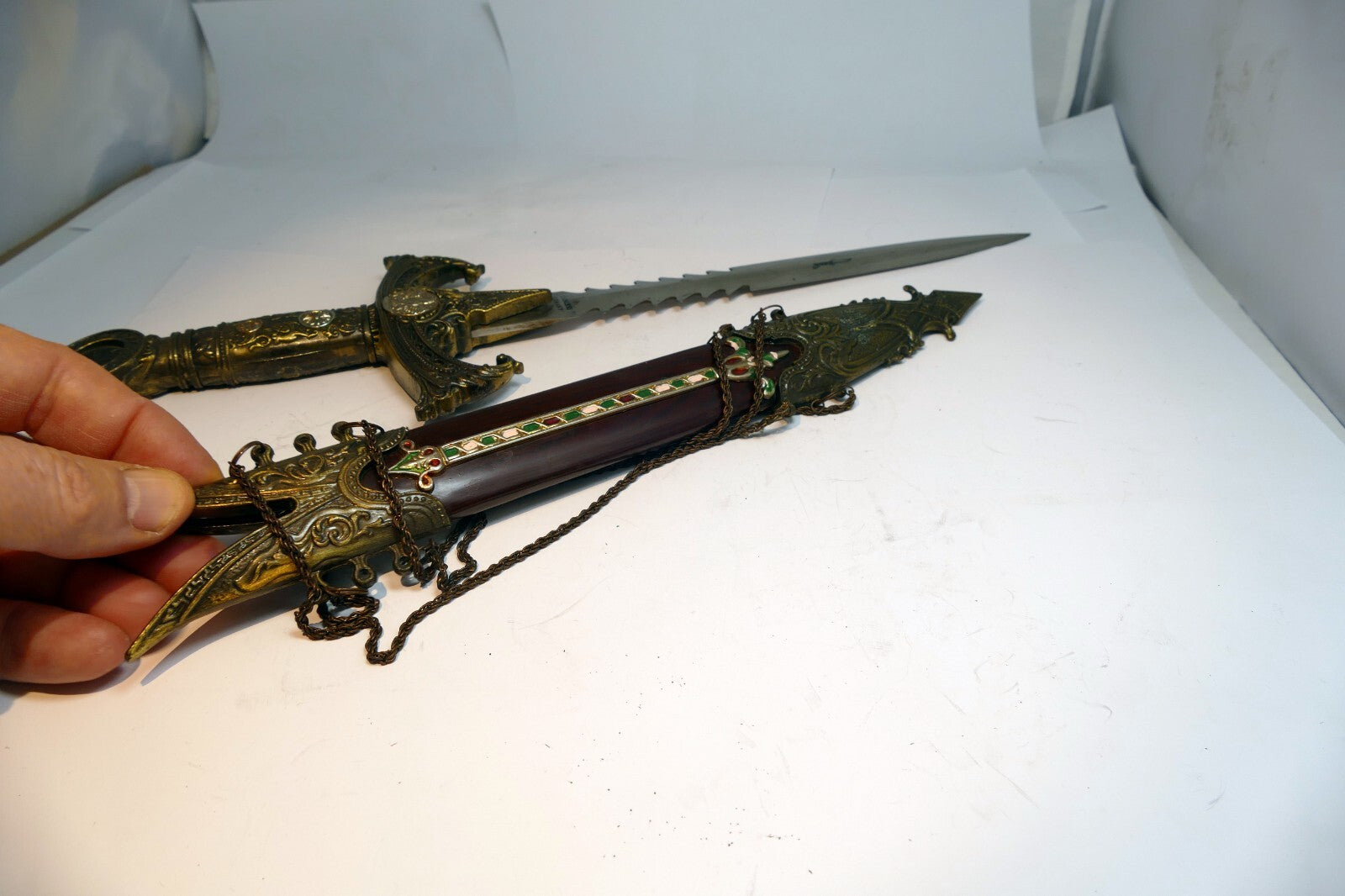 Slash Knife Dagger Made in Germany with sheaf scabbard eagle cross ornate
