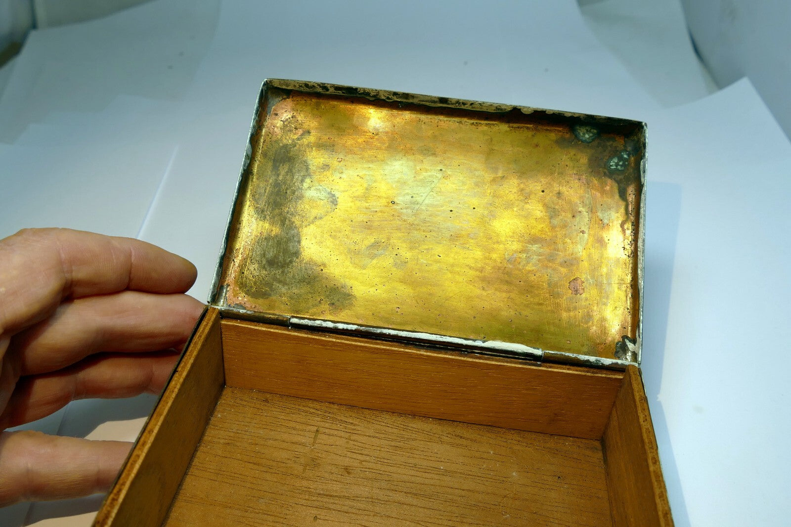 BRONZE AND WOOD TRINKET BOX INDIAN Native Inuit Sun god antique vintage
