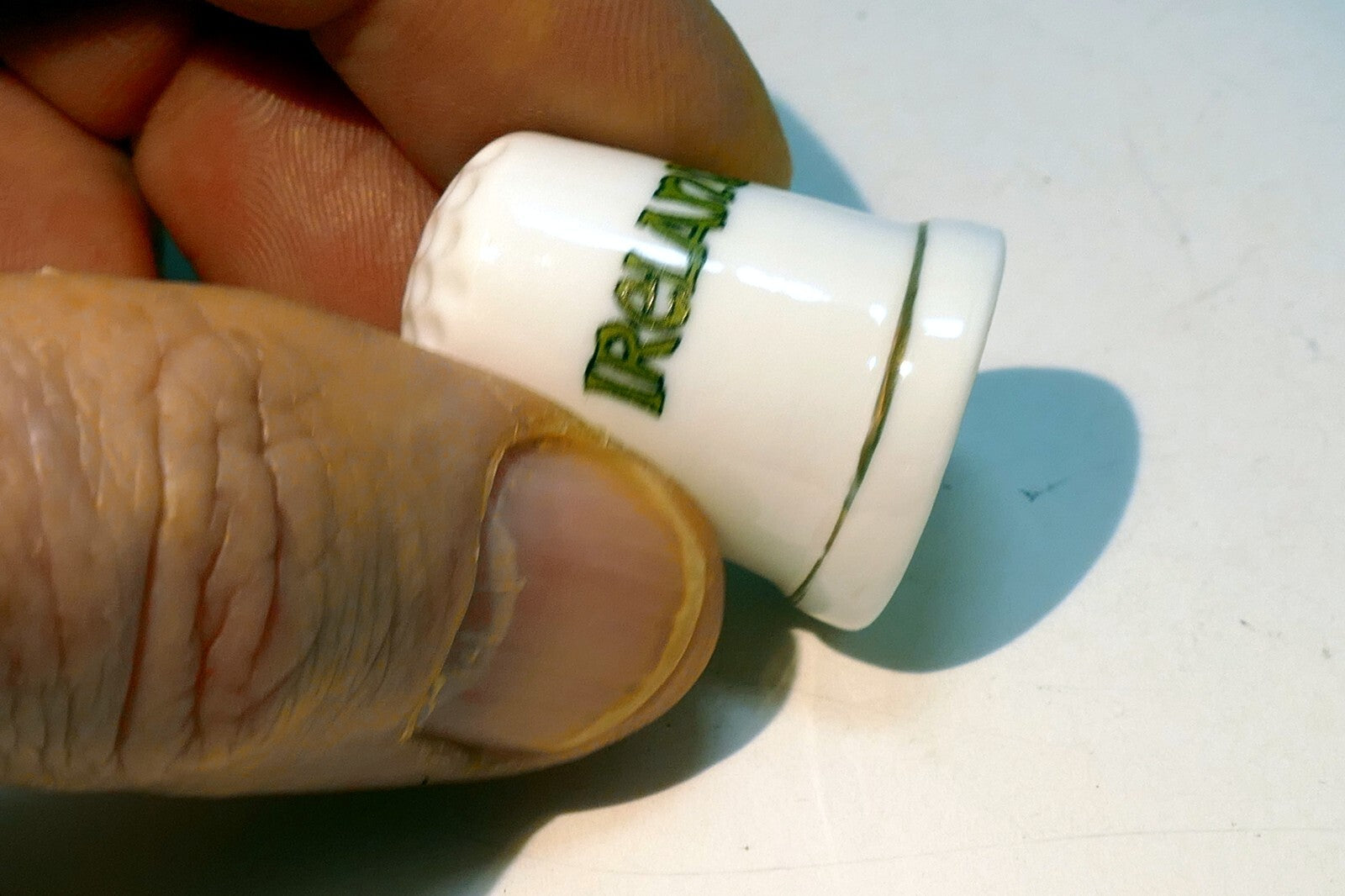 Porcelain Thimble Souvenir Ireland Shamrock  Clover