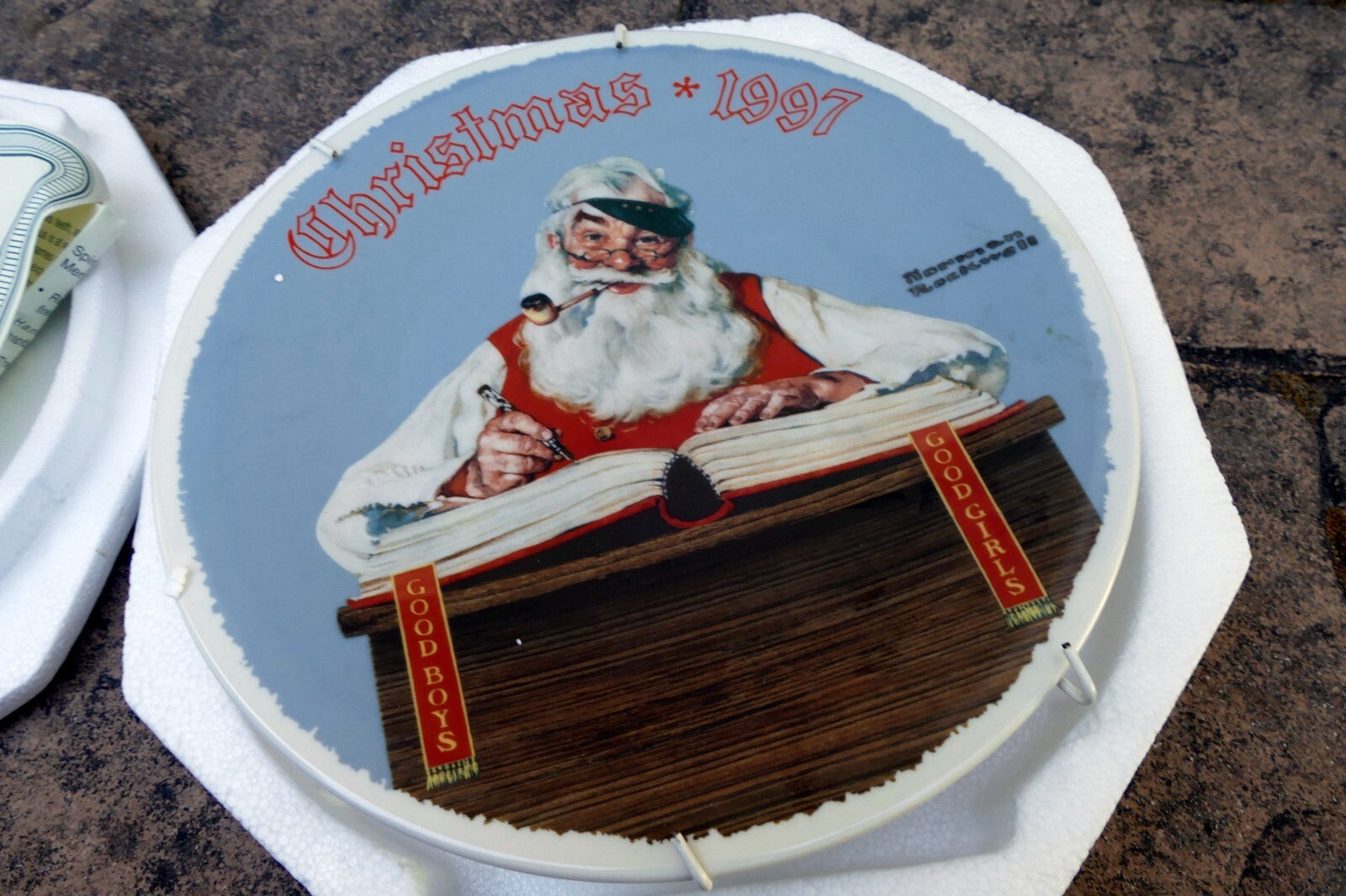 Norman rockwell for god boys and girls plate 1997 christmas knowles coa