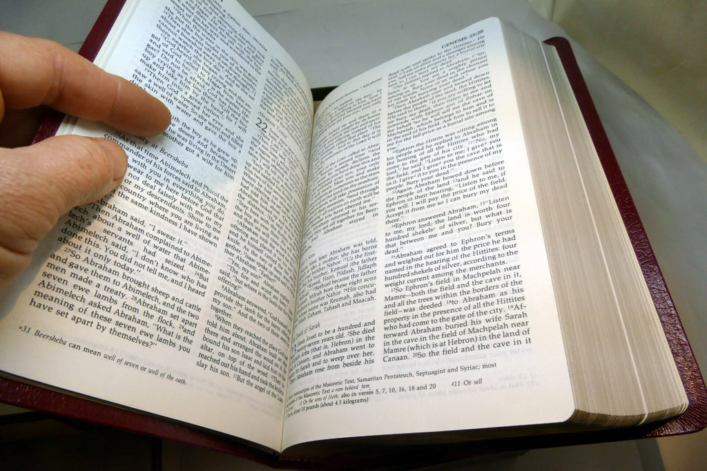 Holy Bible New International Version With Red Letter 1983 ninth print
