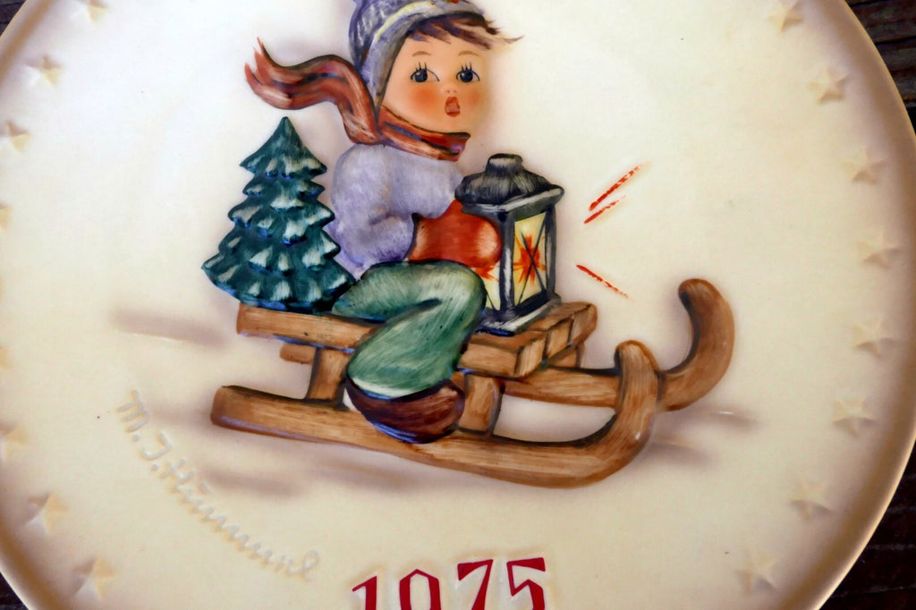 1975 m. j. hummel annual christmas plate hum 267 5th annual plate