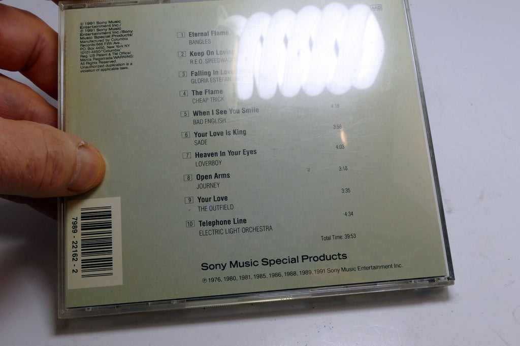 Keep on Loving You CD  A 22162 Sony Music 1991