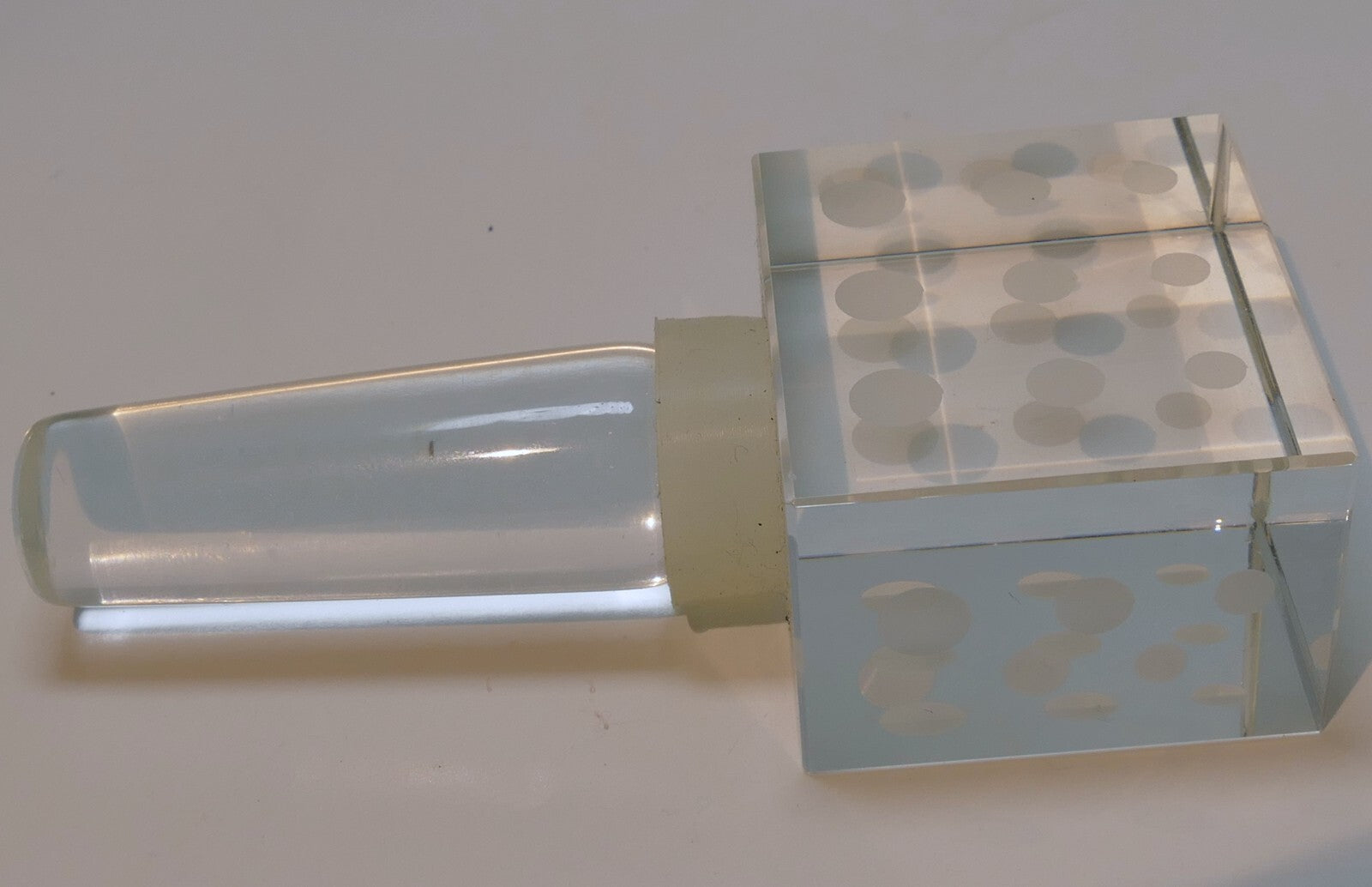 Mikasa etched dots crystal glass bottle stopper square shape