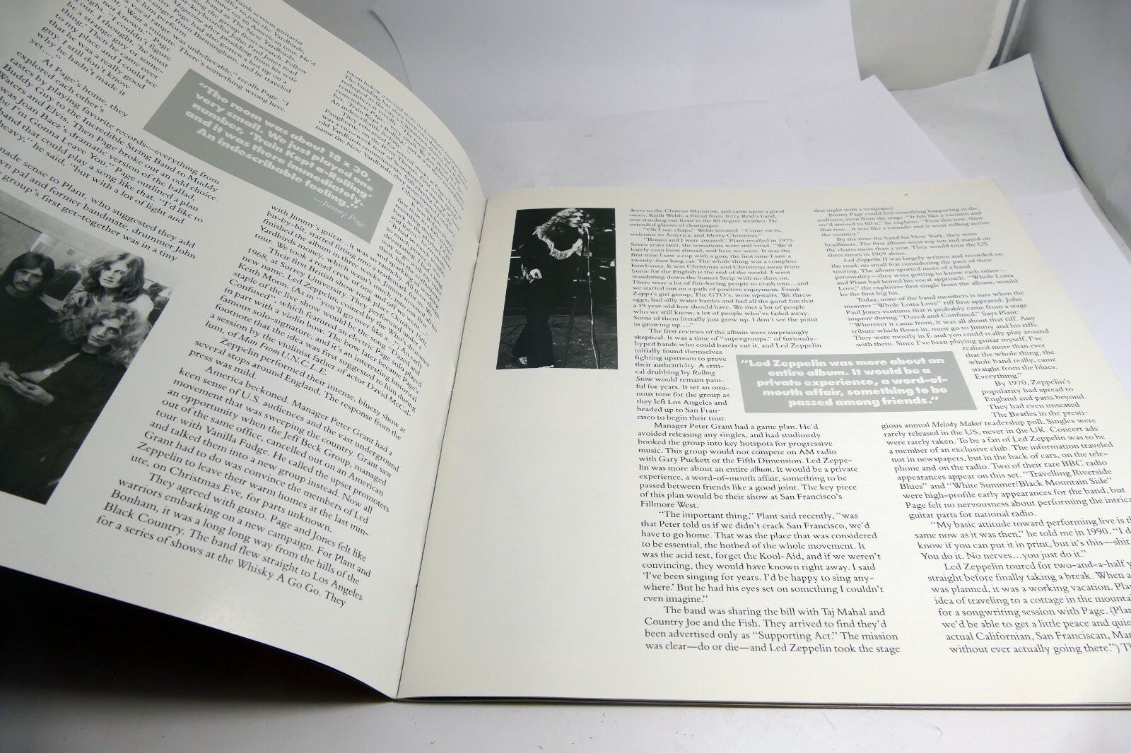 Led Zeppelin  booklet  Inlay from LP 1990 82144  36 pages with fold out poster