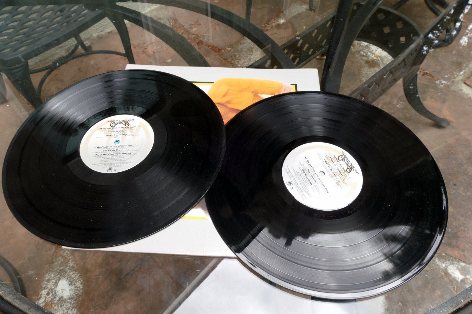 CARPENTERS Yesterday Once More SE 1024 A&M double 2 x LP Vinyl   1984