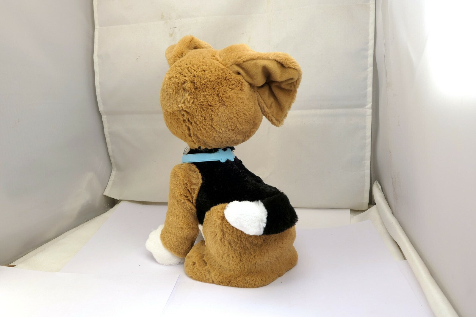 Hasbro Fur Real Friends   Brown White Dog  Barks 10" Large