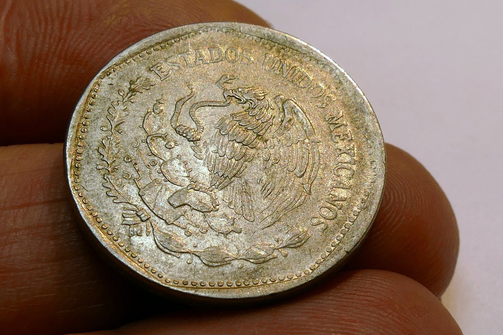 1981 BANCO OF MEXICO $5 PESOS COIN