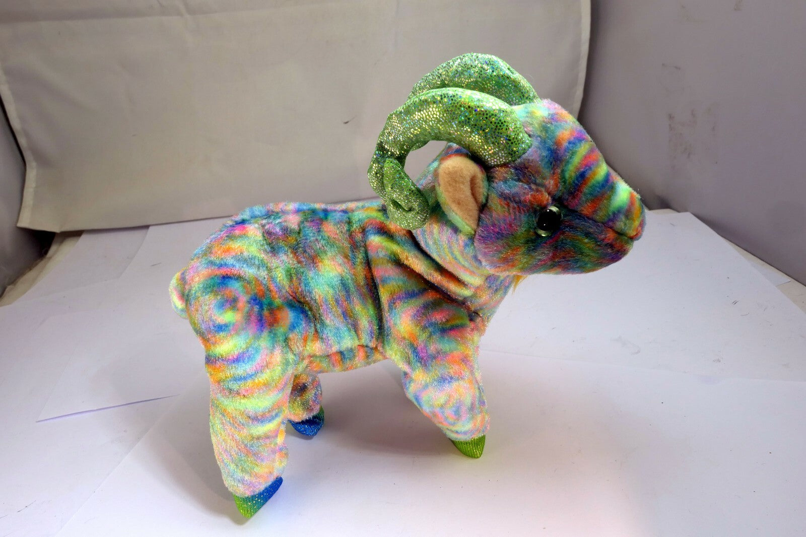TY Beanie Baby GOAT ( Chinese Zodiac Collection )  plush toy 8"