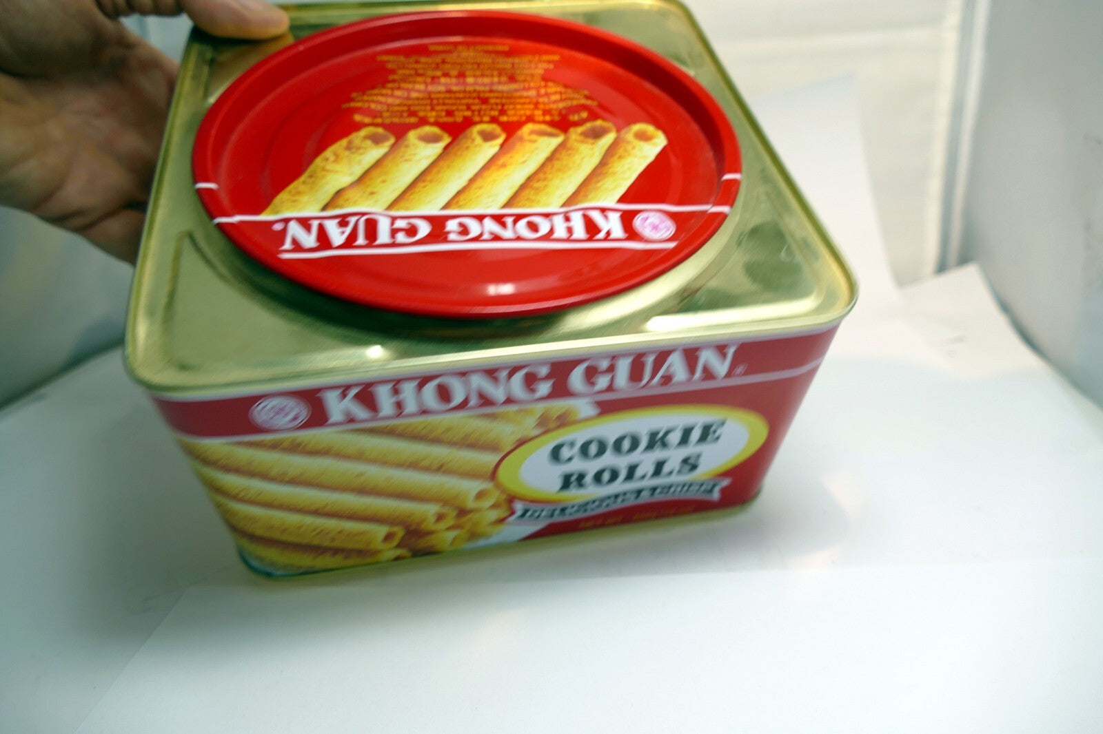 Khong Guan Tin Biscuit Assortment cookie Round Lid Square Large 7X7"