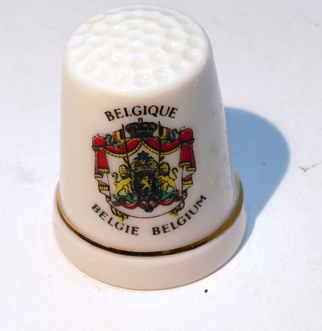 Porcelain thimble souvenir belgium belgie belgique