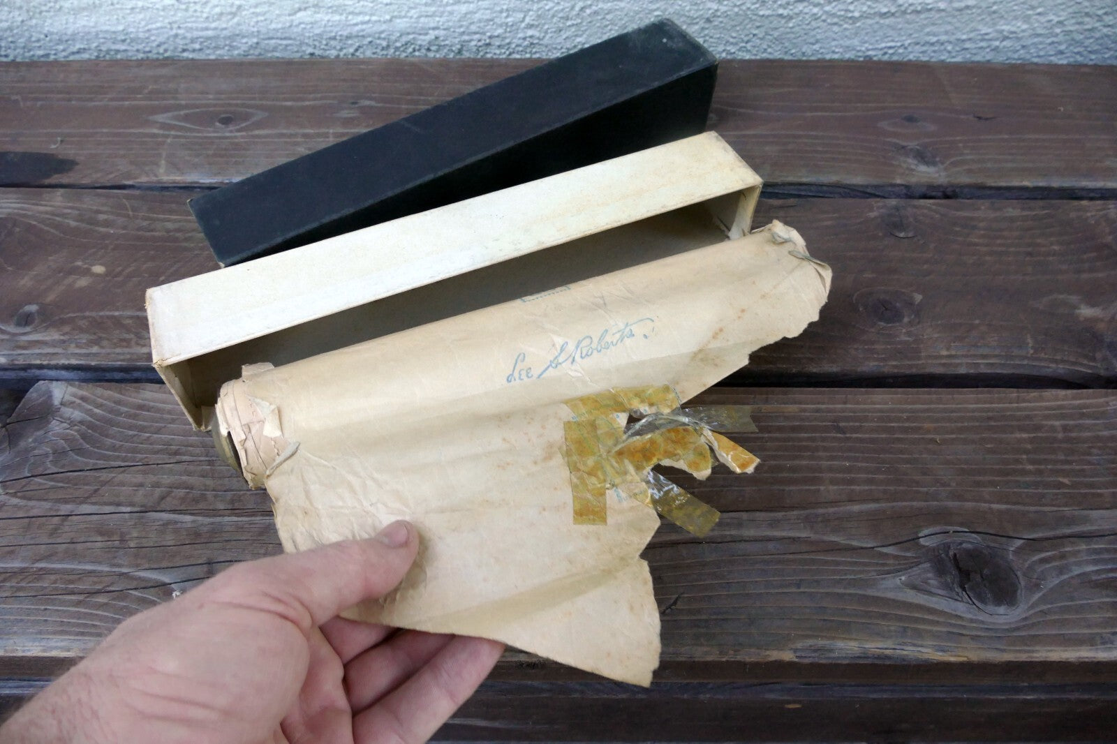 Qrs word piano roll lee roberts   unknown   damaged   as is