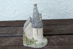 David Winter THE CHAPEL Retired  1984 Great Britain Vintage