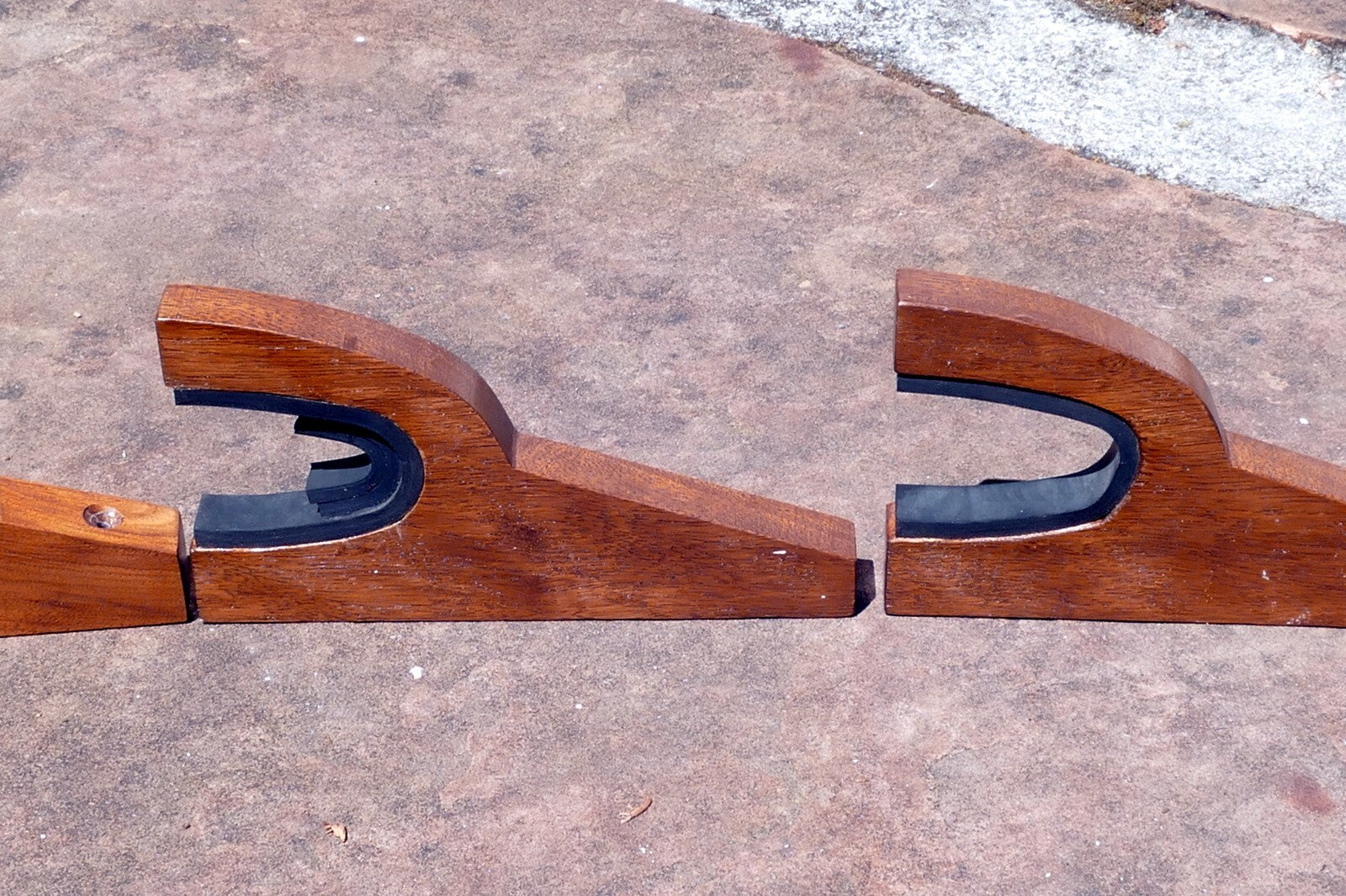 4 Rifle Gun Rack Wall Mount Wooden Shotgun Holder Gun Display Hanger Hand made