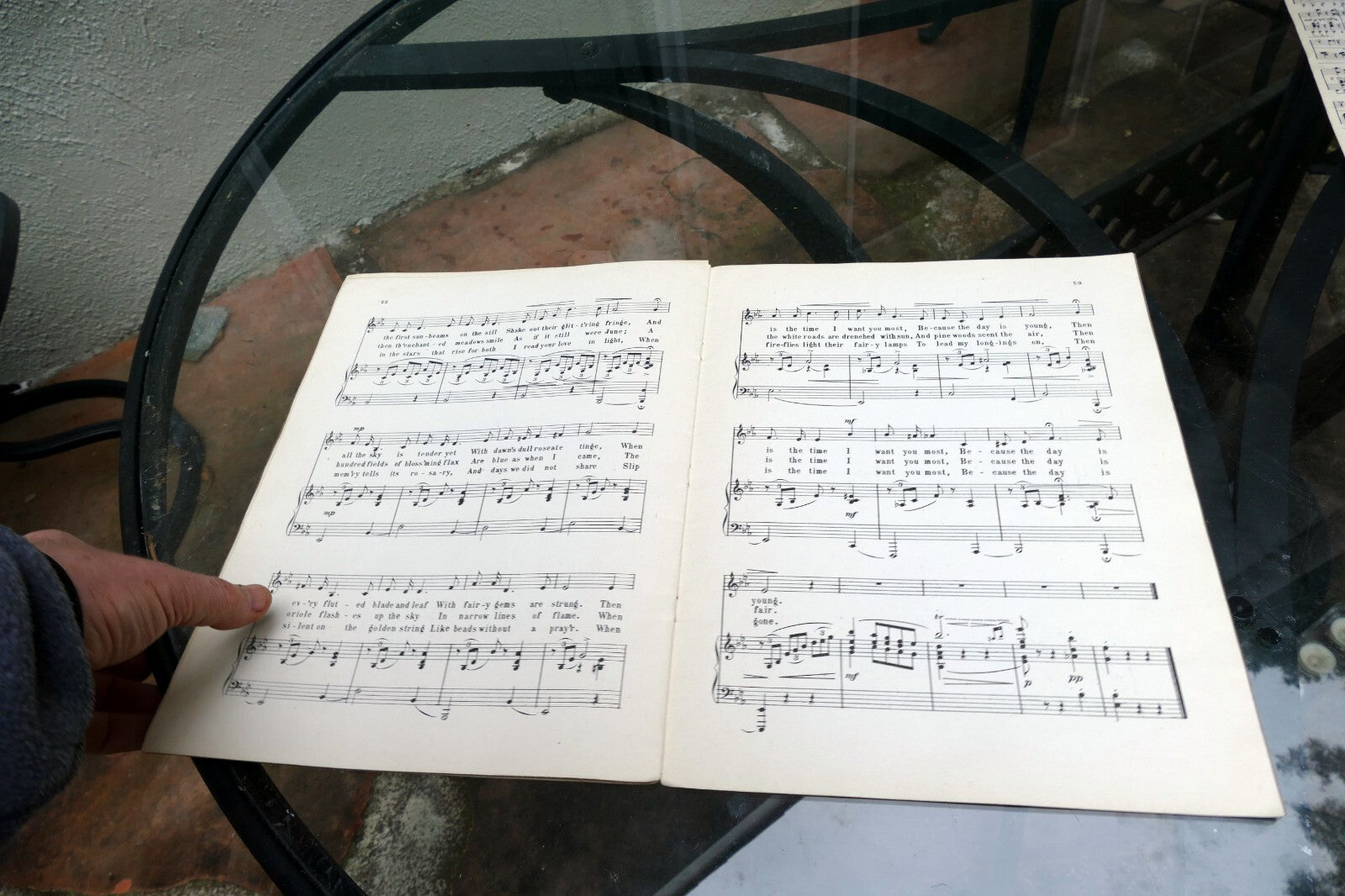 Carrie Jacobs-Bond - Ten Songs as Unpretentious as the Wild Rose 1897