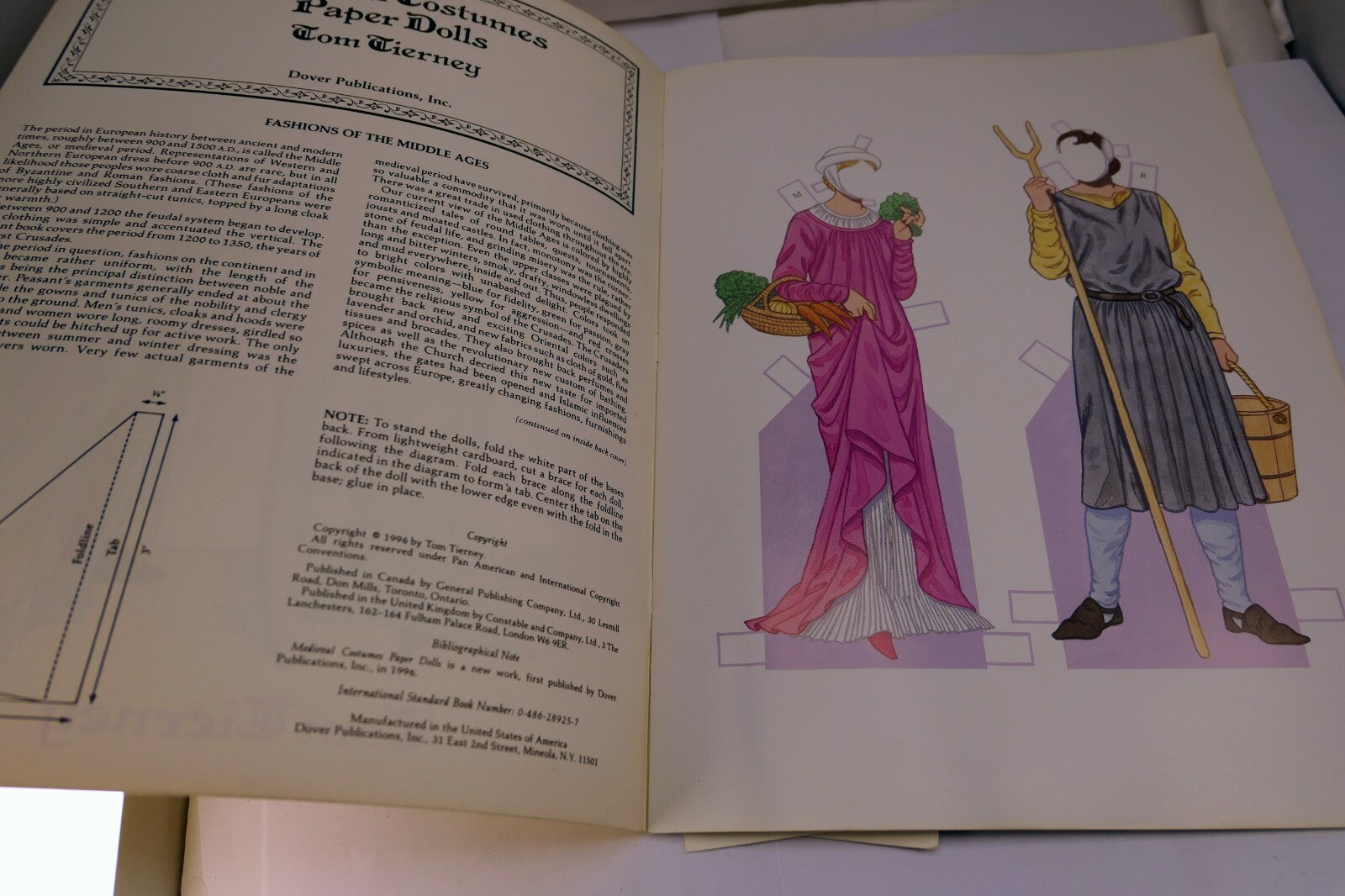 Dover Paper Dolls: Medieval Costumes Paper Dolls by Tom Tierney (1996, Paperback