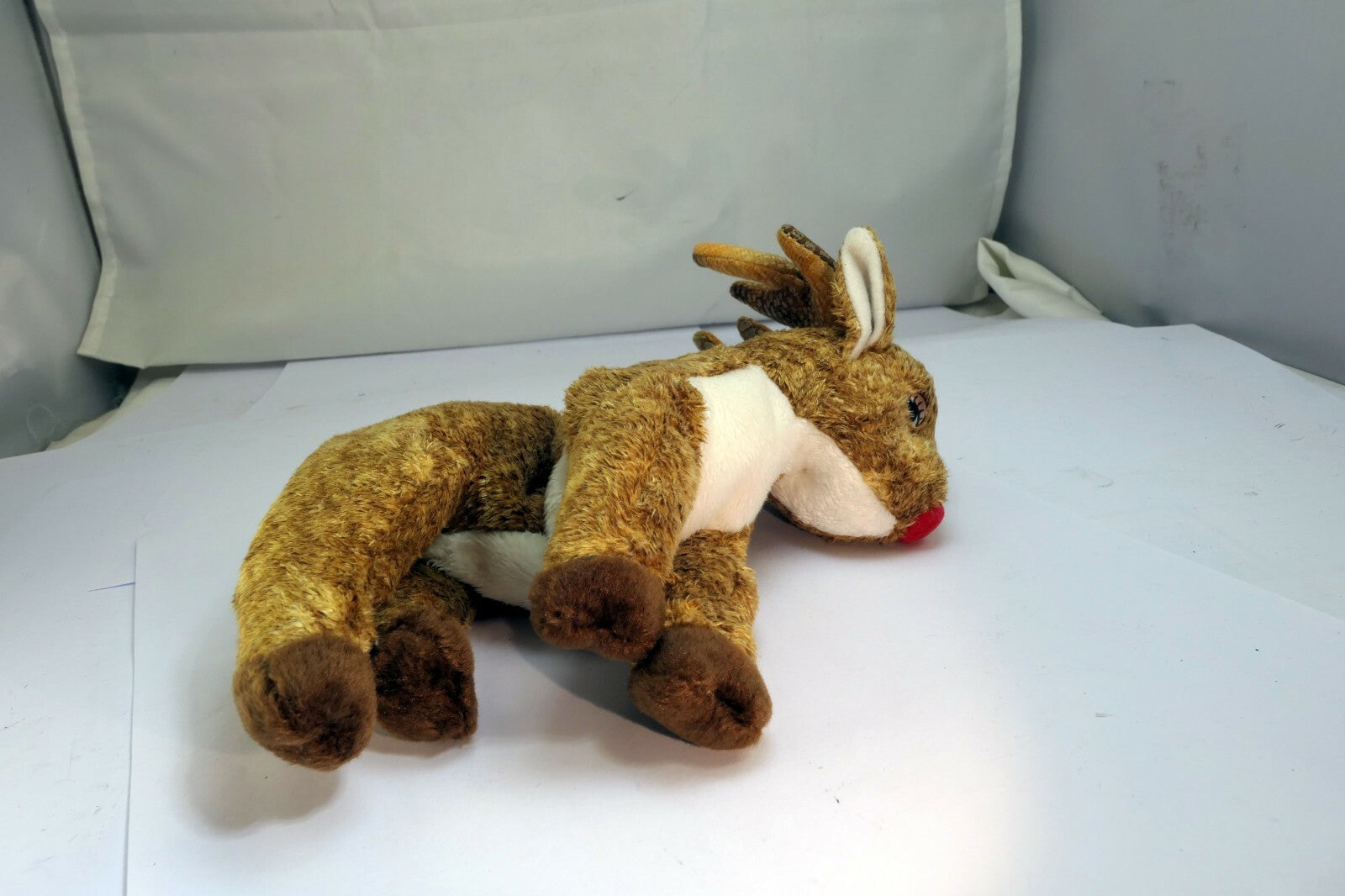 TY Beanie Baby Roxie ( 2000 Collection ) Reindeer RED nose deer Christmas