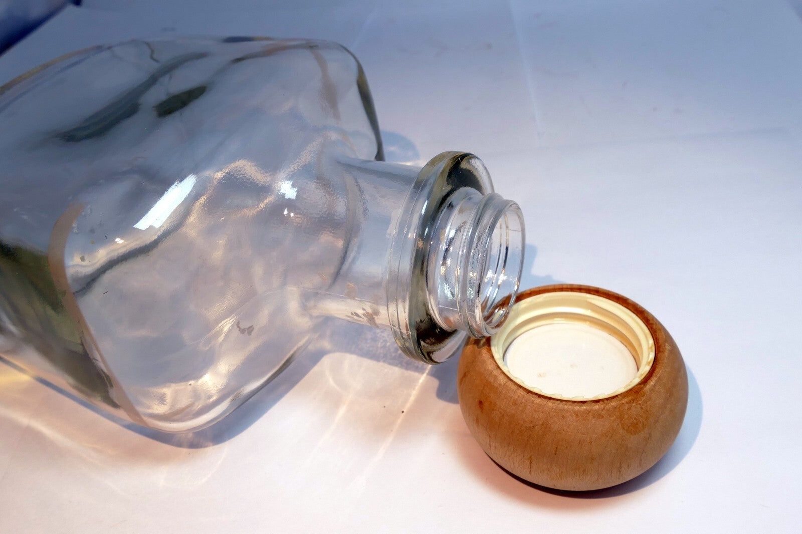 Glass Bottle with Wooden Stopper clear 1 quart