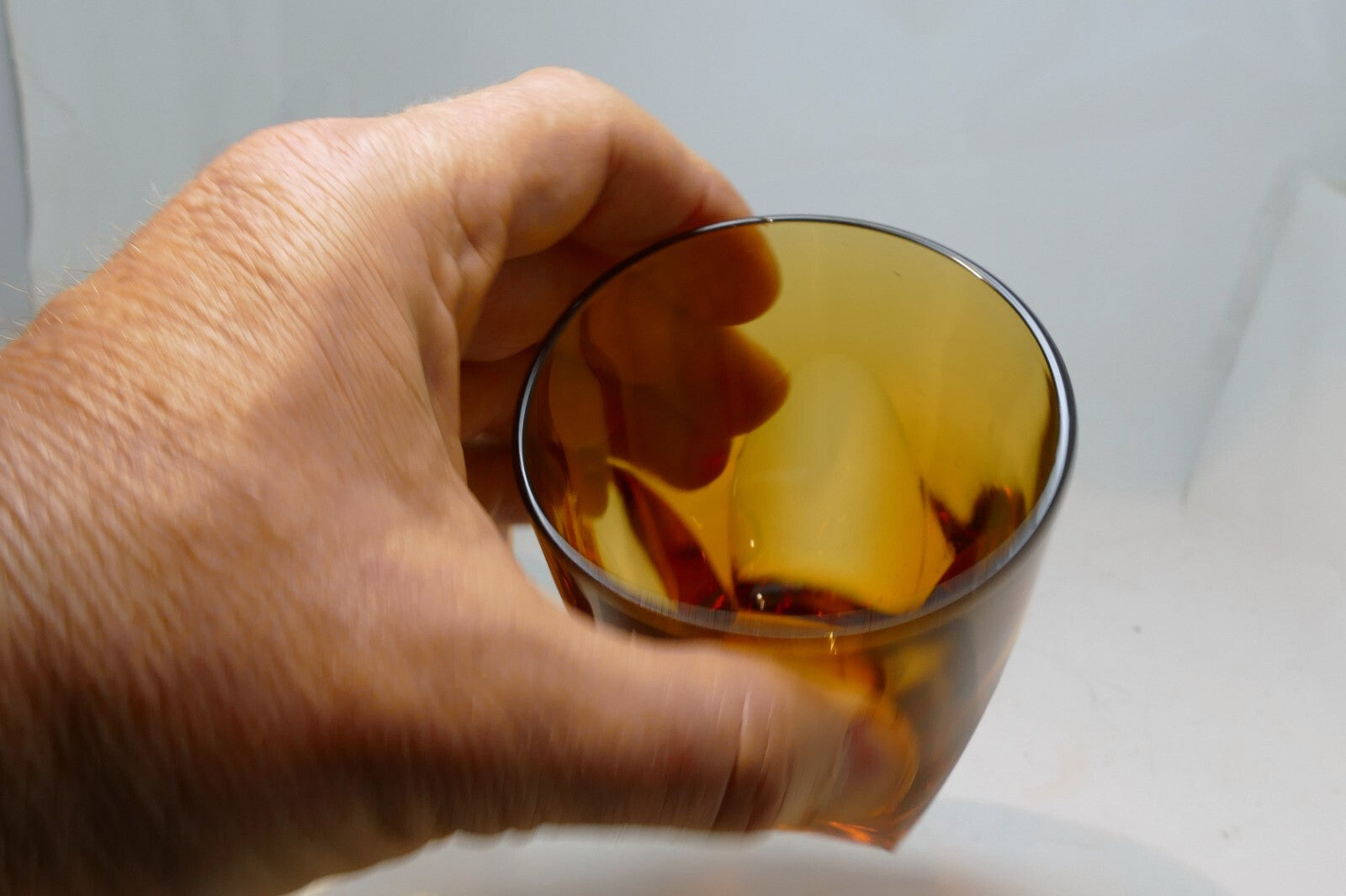 2 Vanity Amber By Colony 2-3 oz Flat Tumbler Large Whiskey Glasses