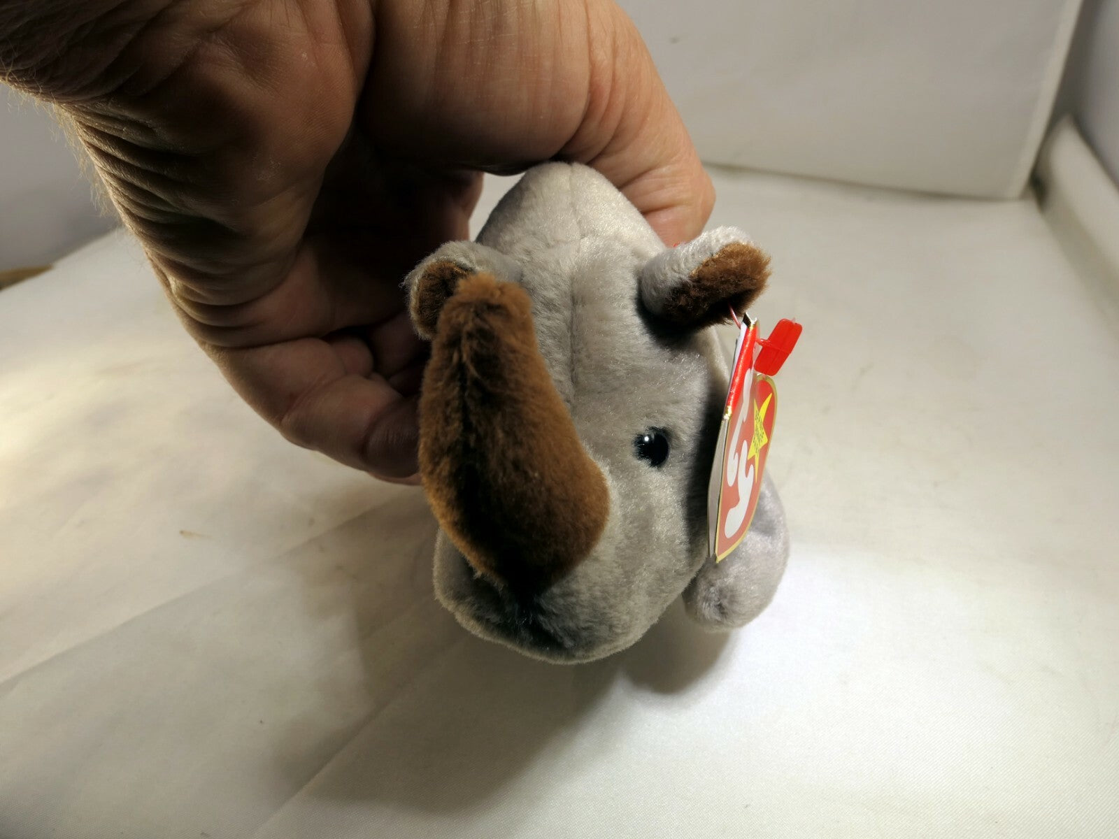 TY Beanie Baby Spike Gray Rhino Rare/Retired 1996 plush toy collection