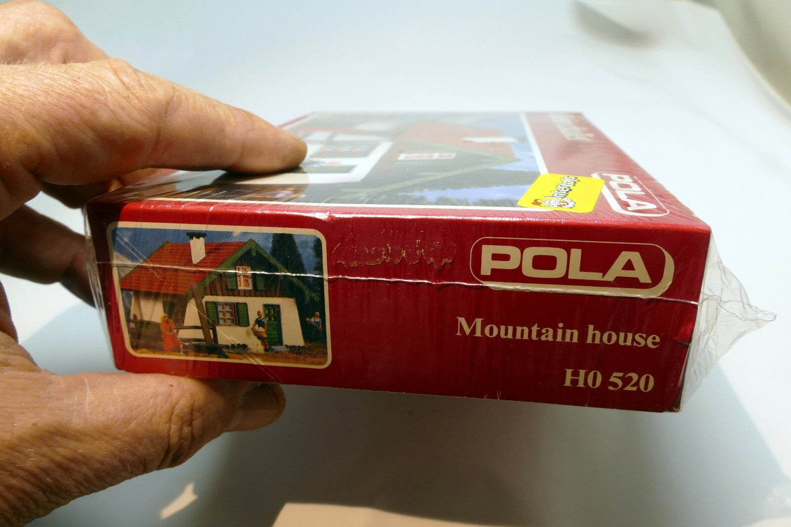 Pola HO Scale Mountain House Alpine Klein Chalet Alpine Swiss Alps Village 520