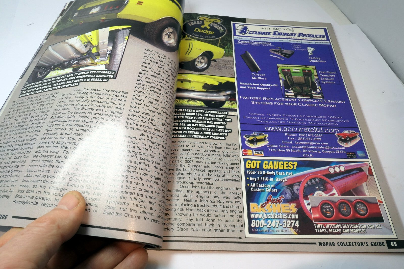 MOPAR Collector's Guide Magazine November 2009  '67 Plymouth Survivor Volare Ret