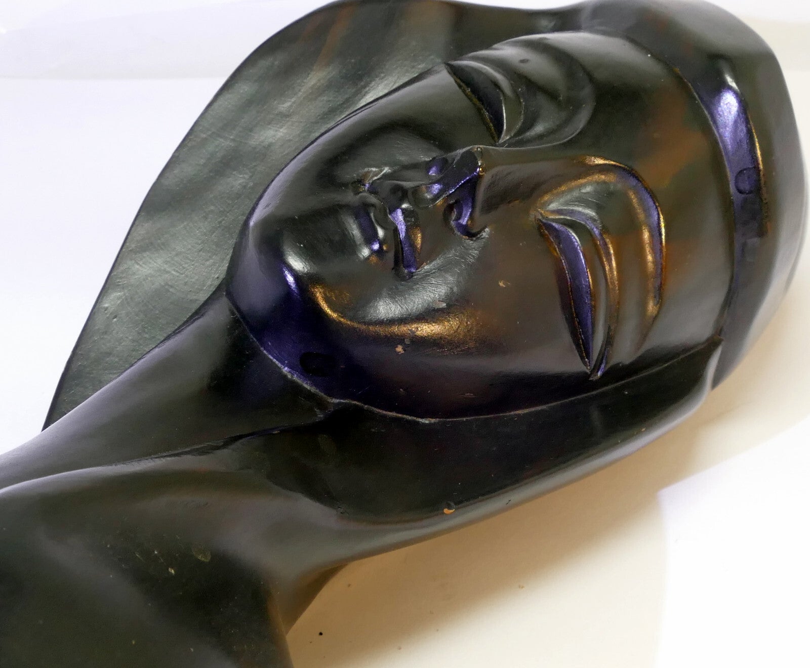 Hand carved ebony wood sculpture female 12" tall vintage philippines