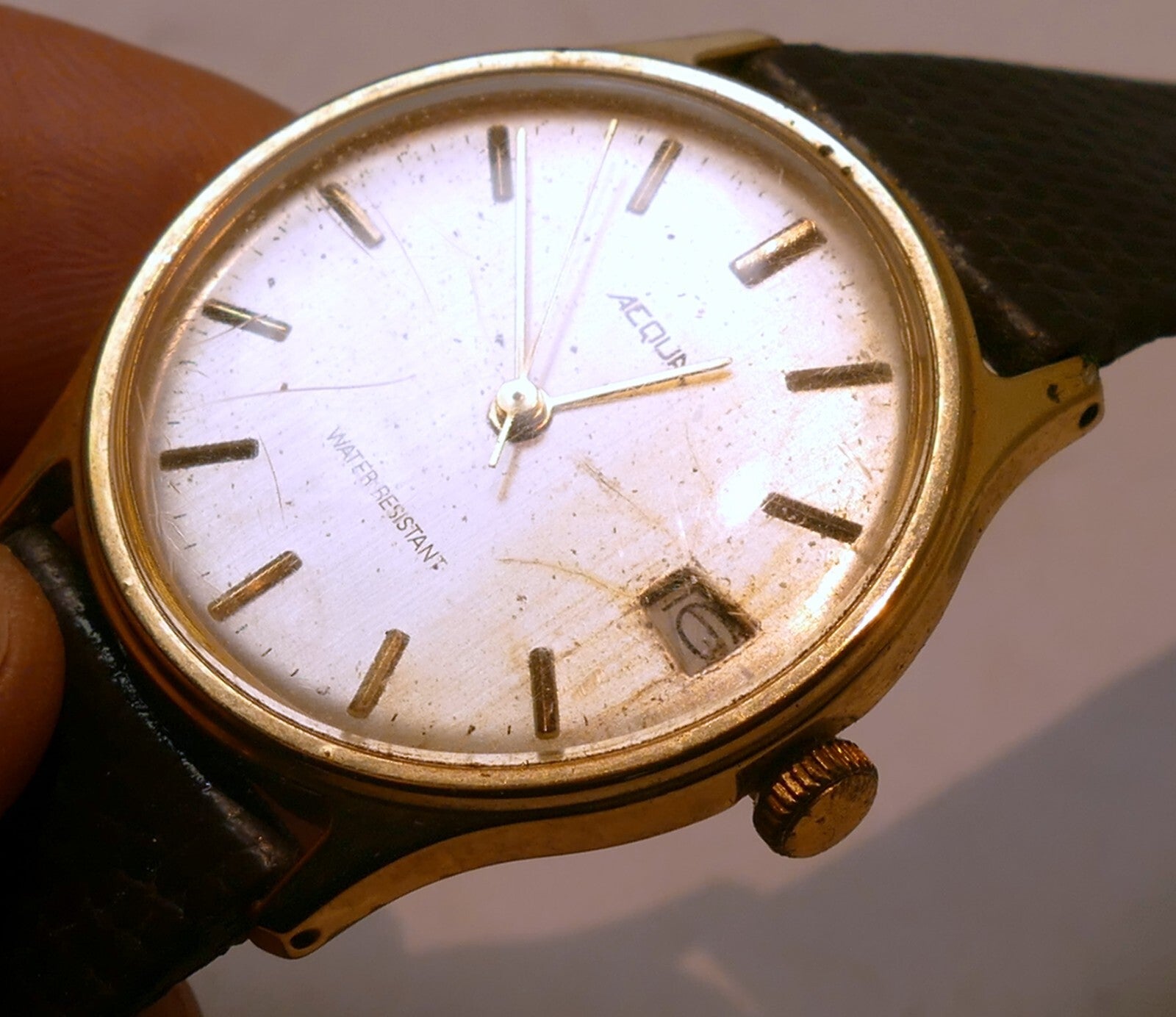 Acqua quartz unisex gold tone watch leather band water resistant a6   as is part