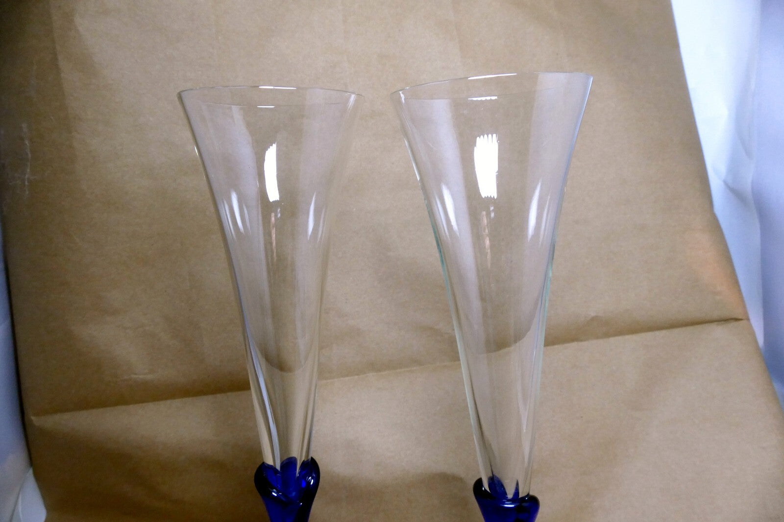 2 COLONY Glasses Flutes Wine Champagne Amaryllis Stem Cobalt Blue 11.2" tall set