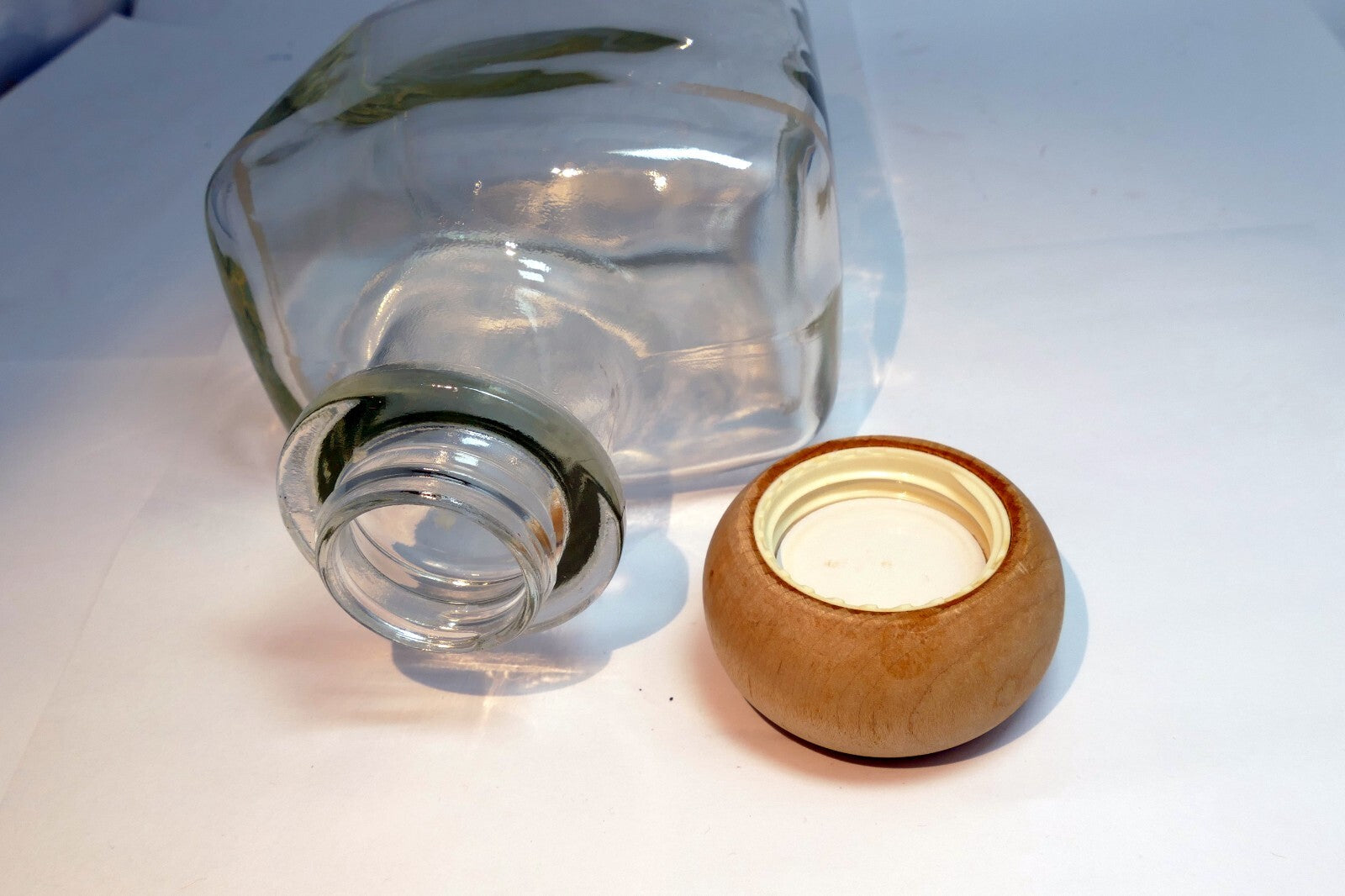 Glass Bottle with Wooden Stopper clear 1 quart