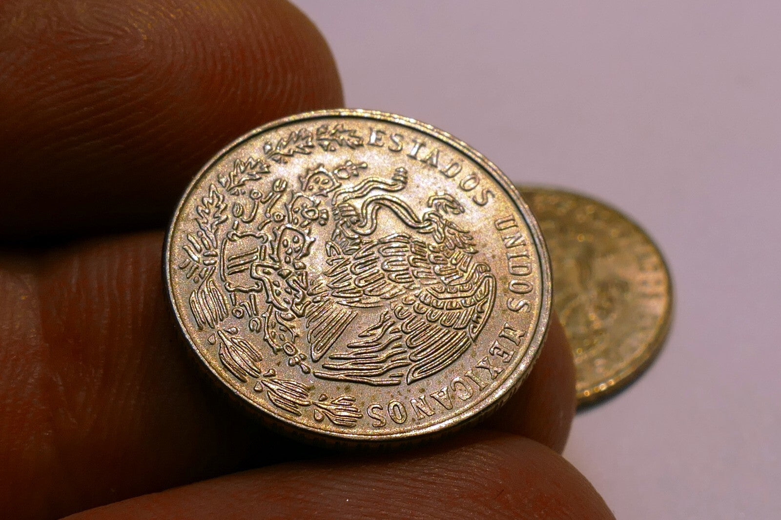 20 c Centimos  Mexico Coin  1979 and 1982 ( two pack lot)