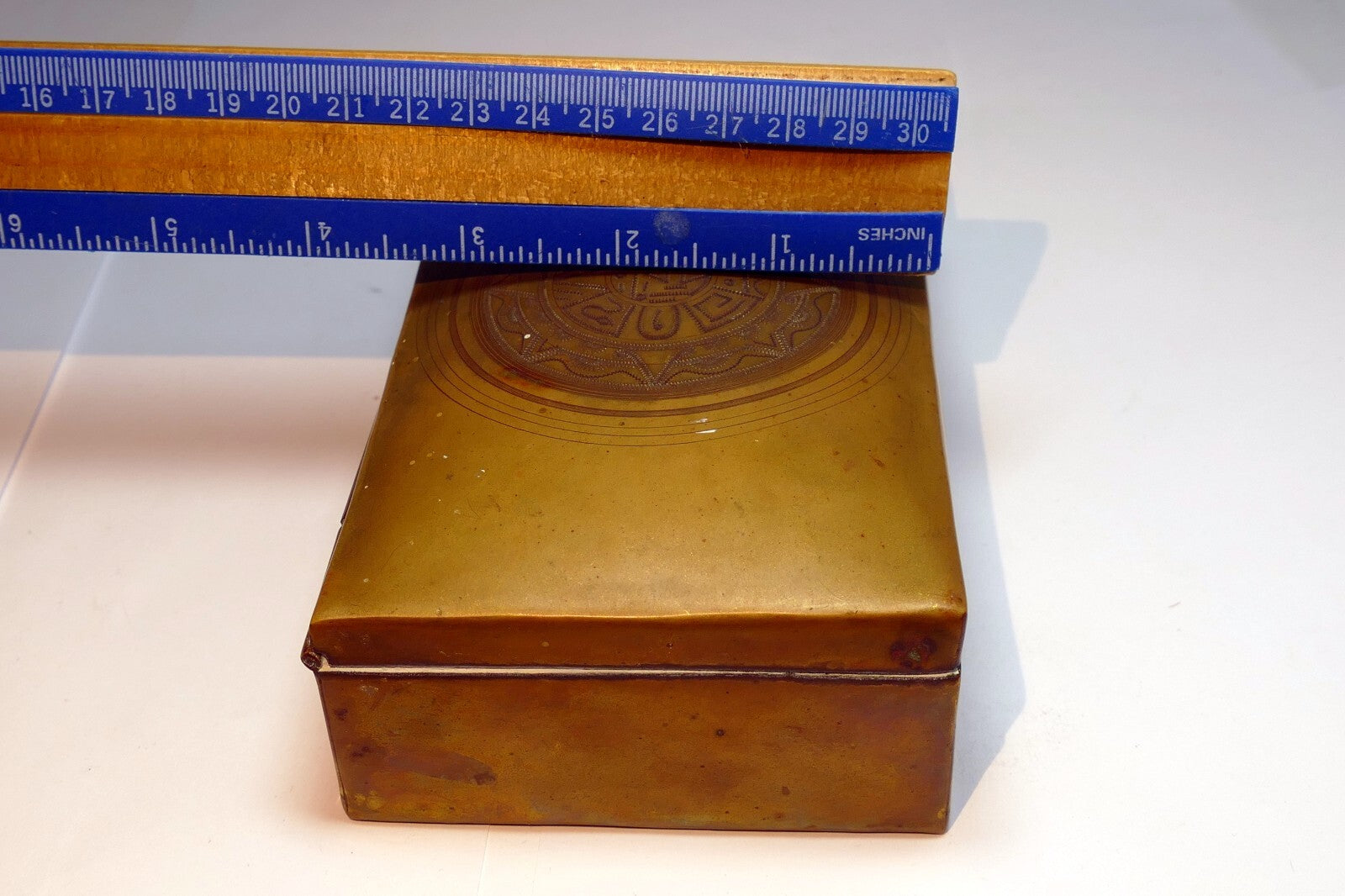 BRONZE AND WOOD TRINKET BOX INDIAN Native Inuit Sun god antique vintage