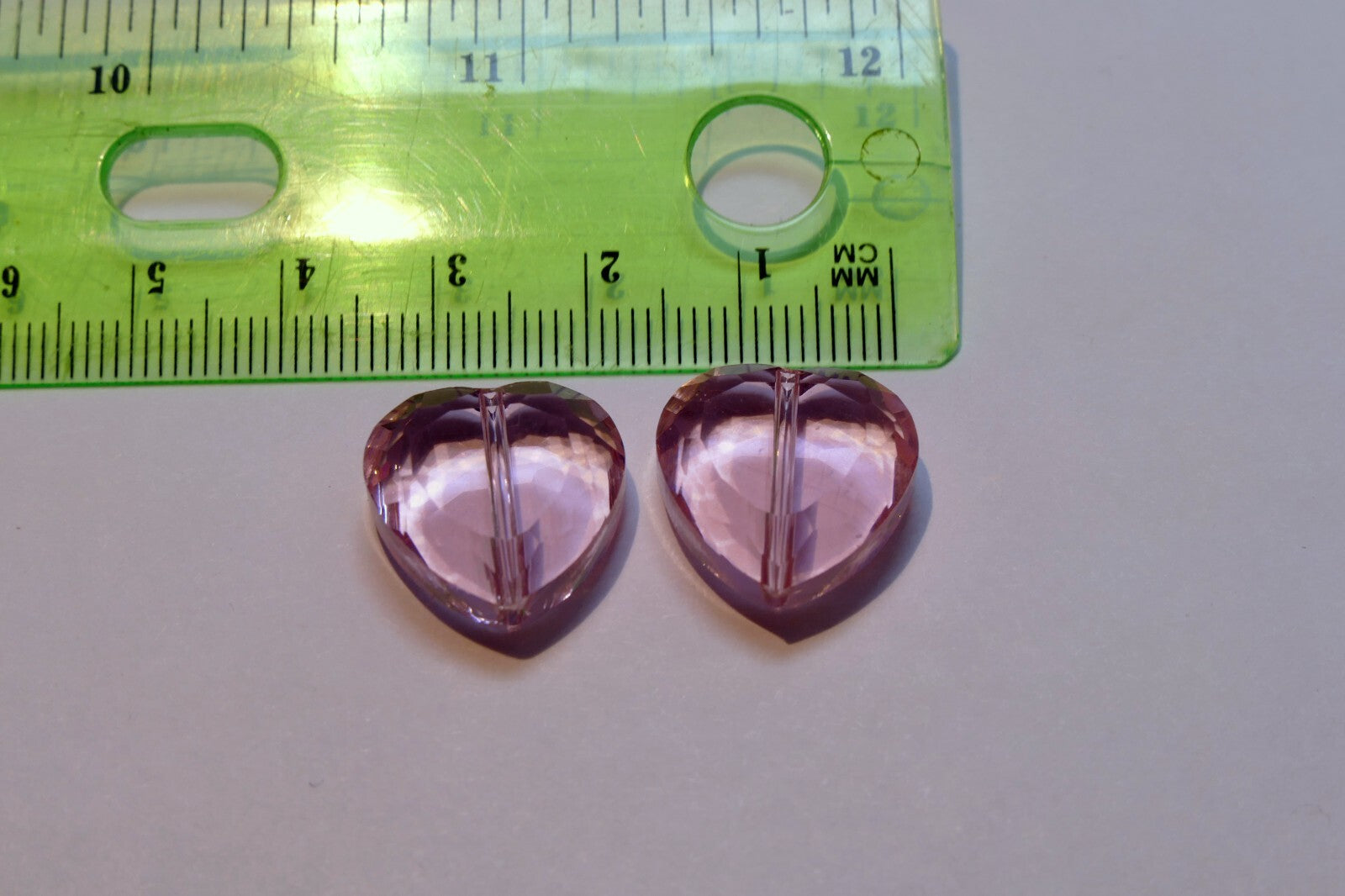 1.5X1.5xcm Heart Shaped Plastic / Glass pendant pack of two