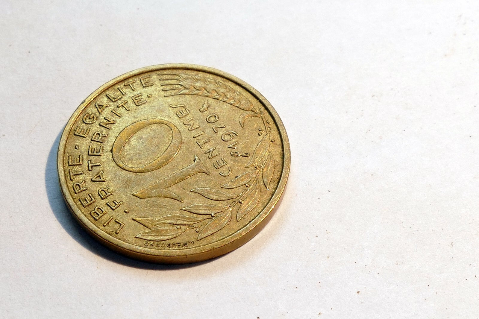 Republique Francais  10 Centiumes 1970 coin France