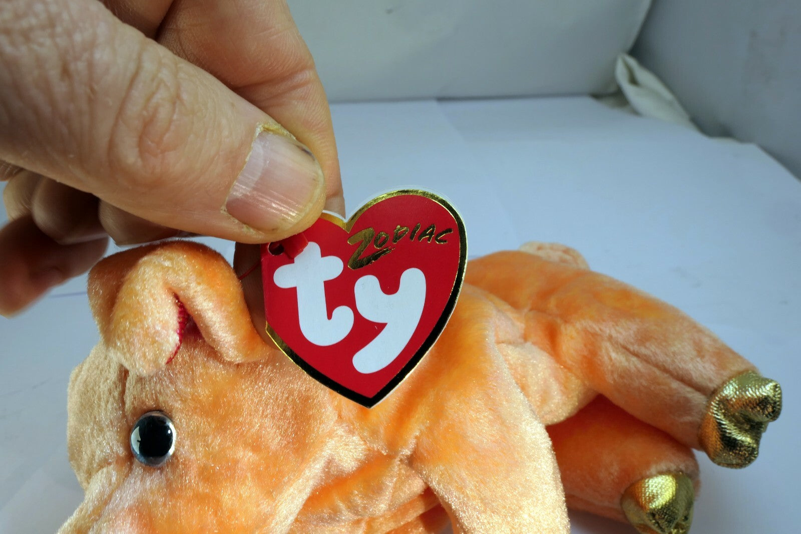 TY Beanie Baby PIG ( Chinese Zodiac Collection )  plush toy 8"