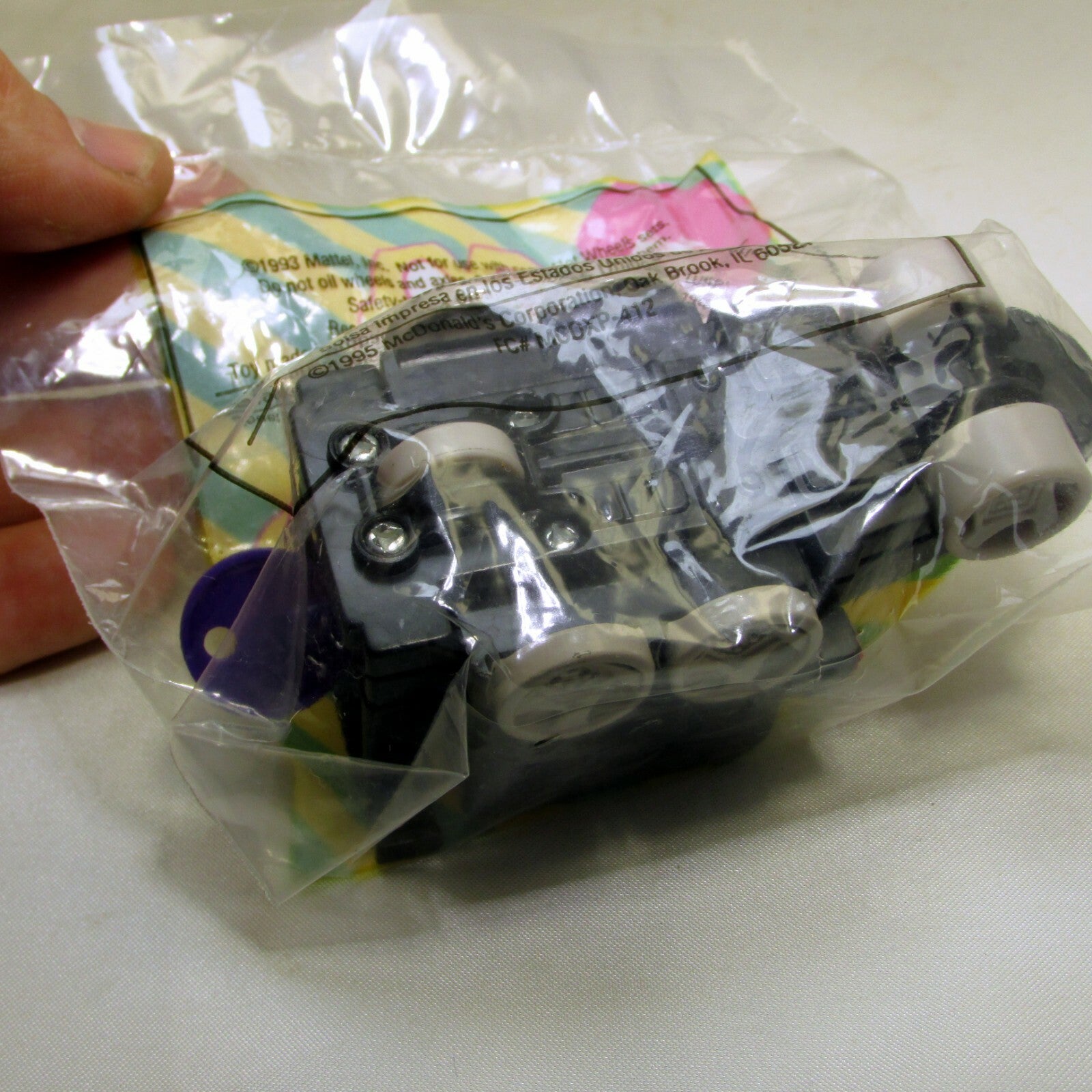 Under-3 Toy  McDonald's Hot Wheels Mattel  1994 vehicle - new